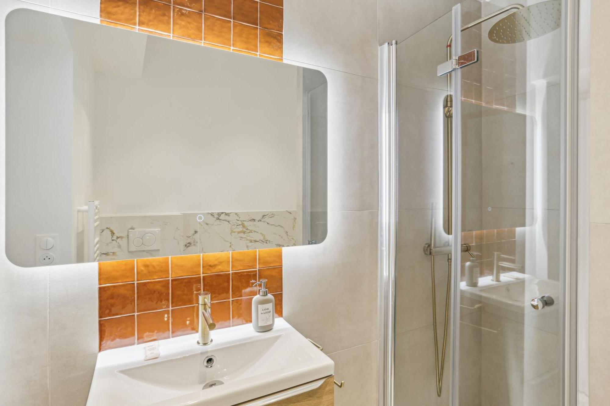 Apartment Lavie Maison Hot Tub And Ac Near Arc De Triomphe *
