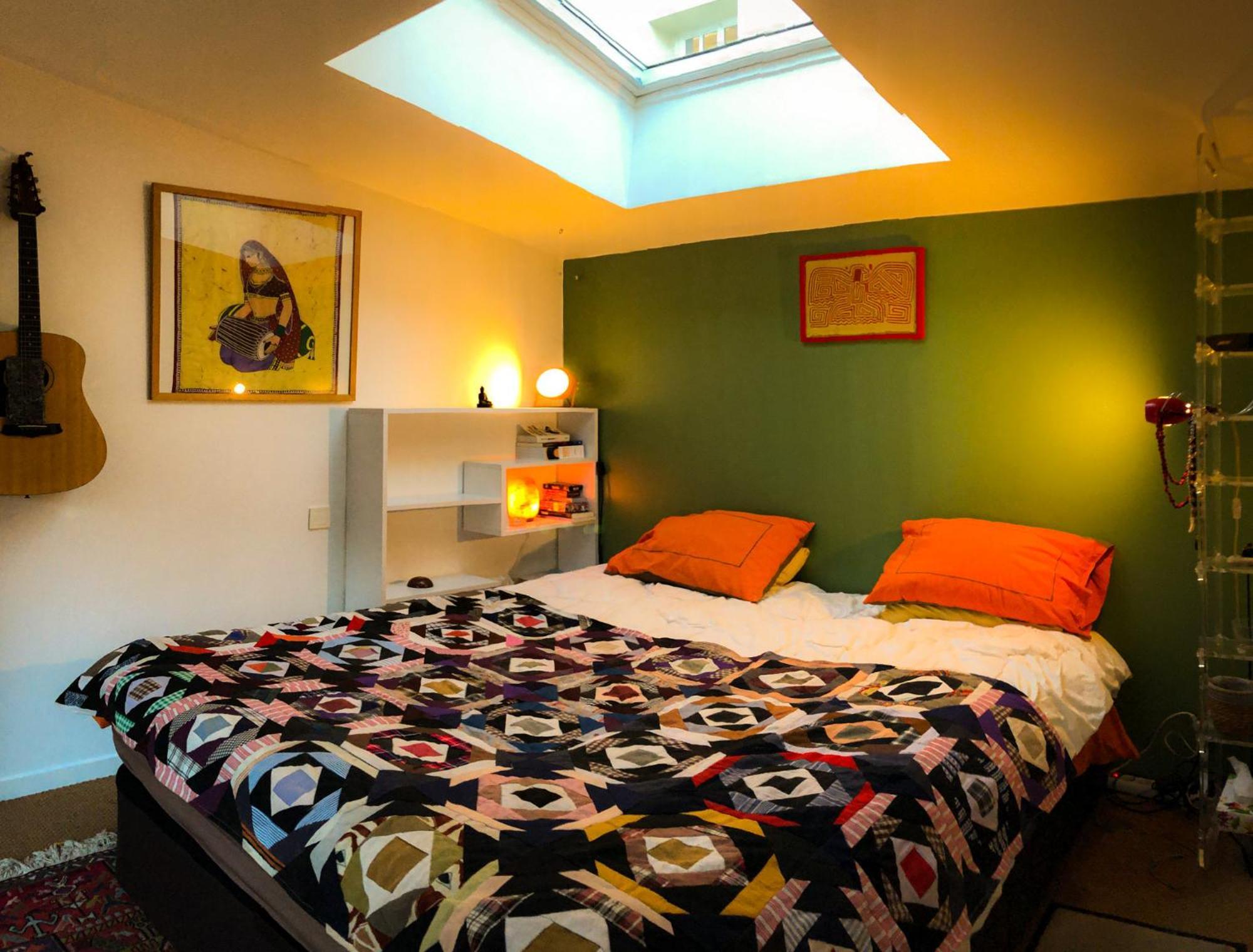 Charming House, Calm Garden In The Center Of Apartment Paris