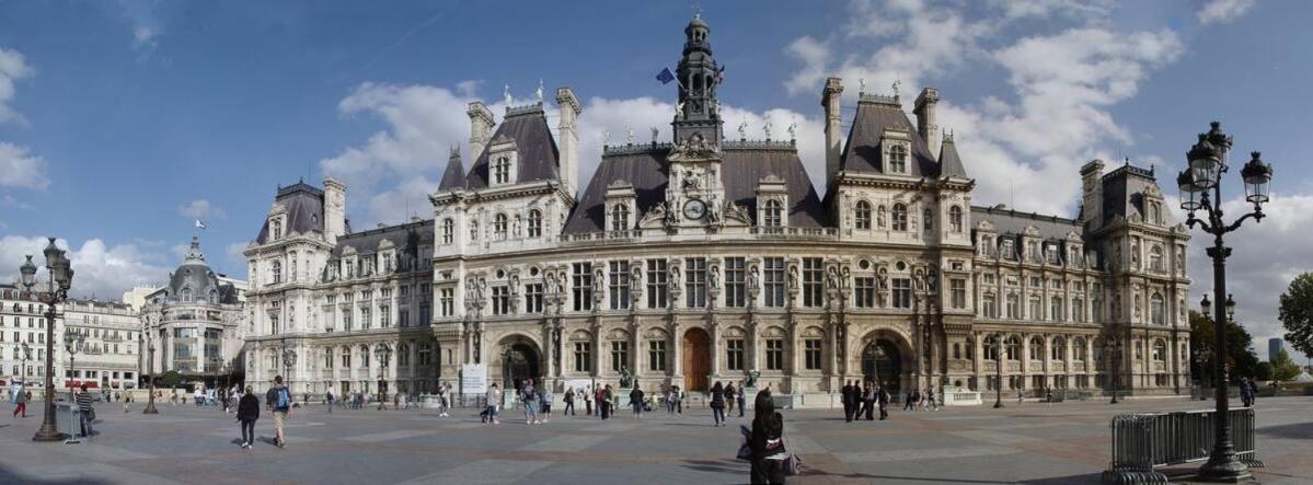 Appartement Dans Le Marais Avec Terrasse