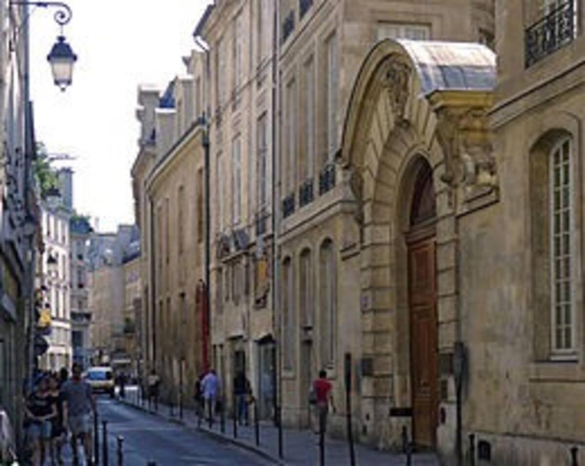 Apartment Dans Le Marais Avec Terrasse Paris