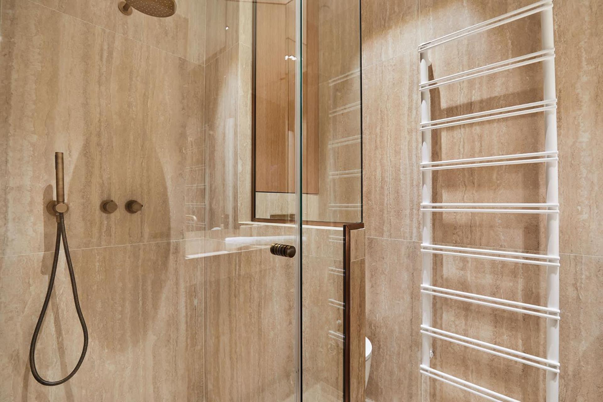 Sublim 1bdr Ac Arc De Triomphe Champs Elysees By Prestige Paris