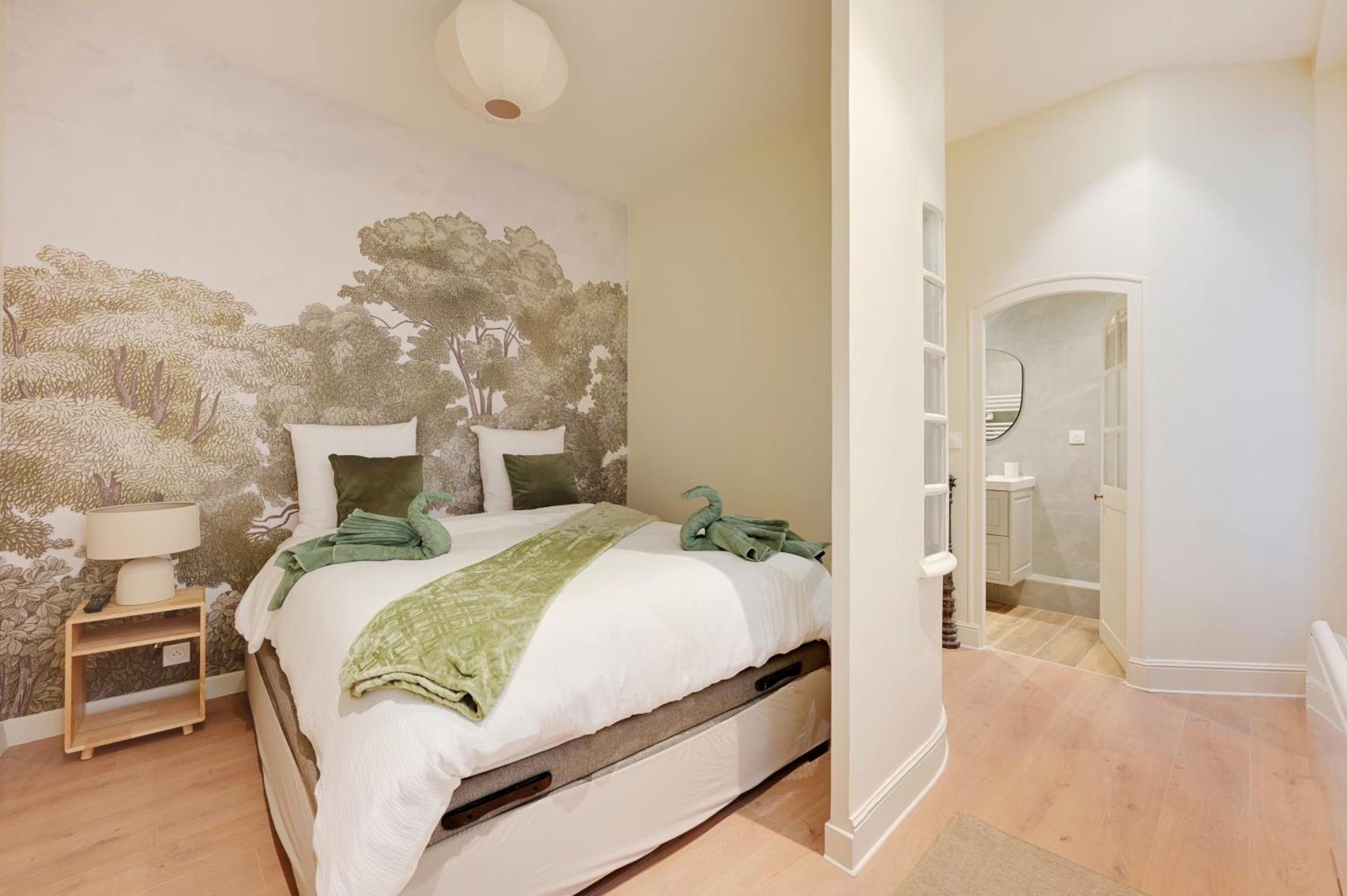 Apartment Triplex A Saint-germain-des-pres Paris