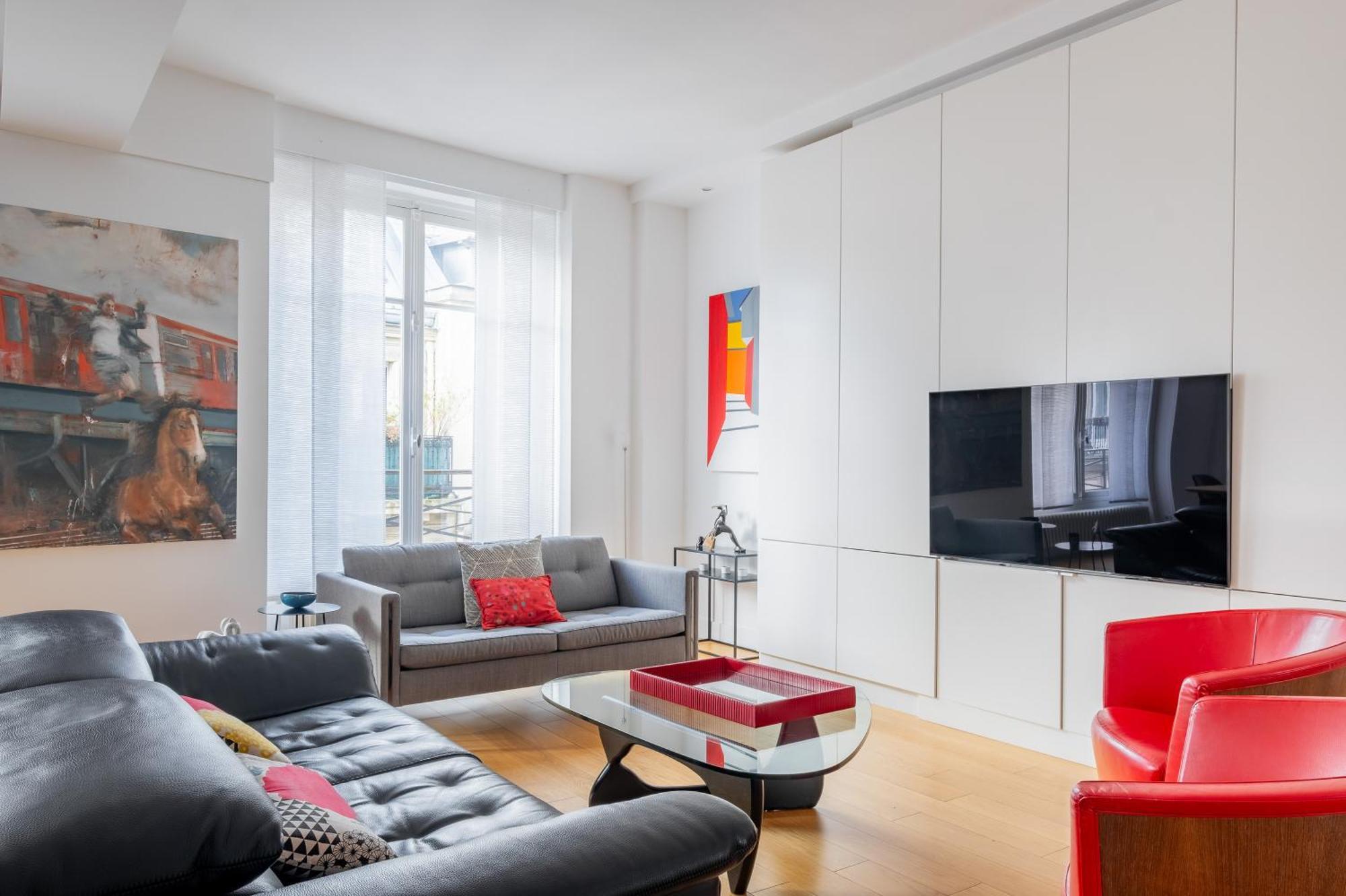 Veeve - Peaceful Gallery Apartment *