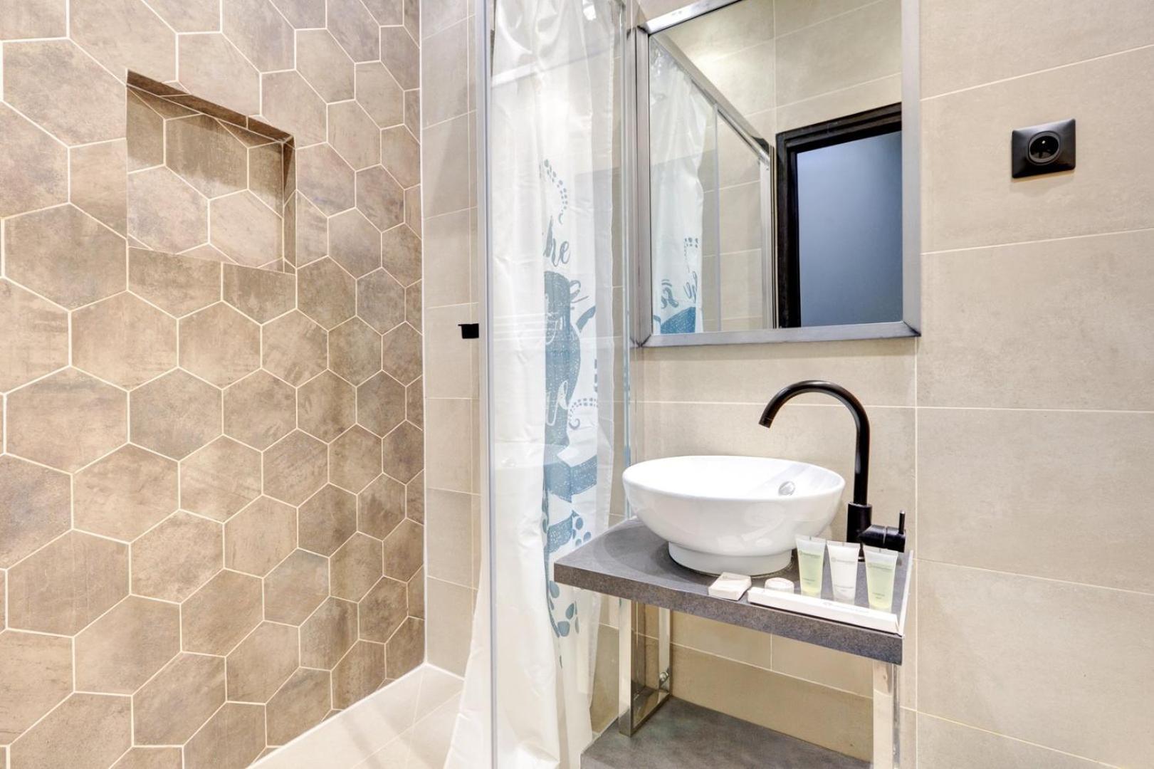 Bluestay 60 - Superbe A Appartement