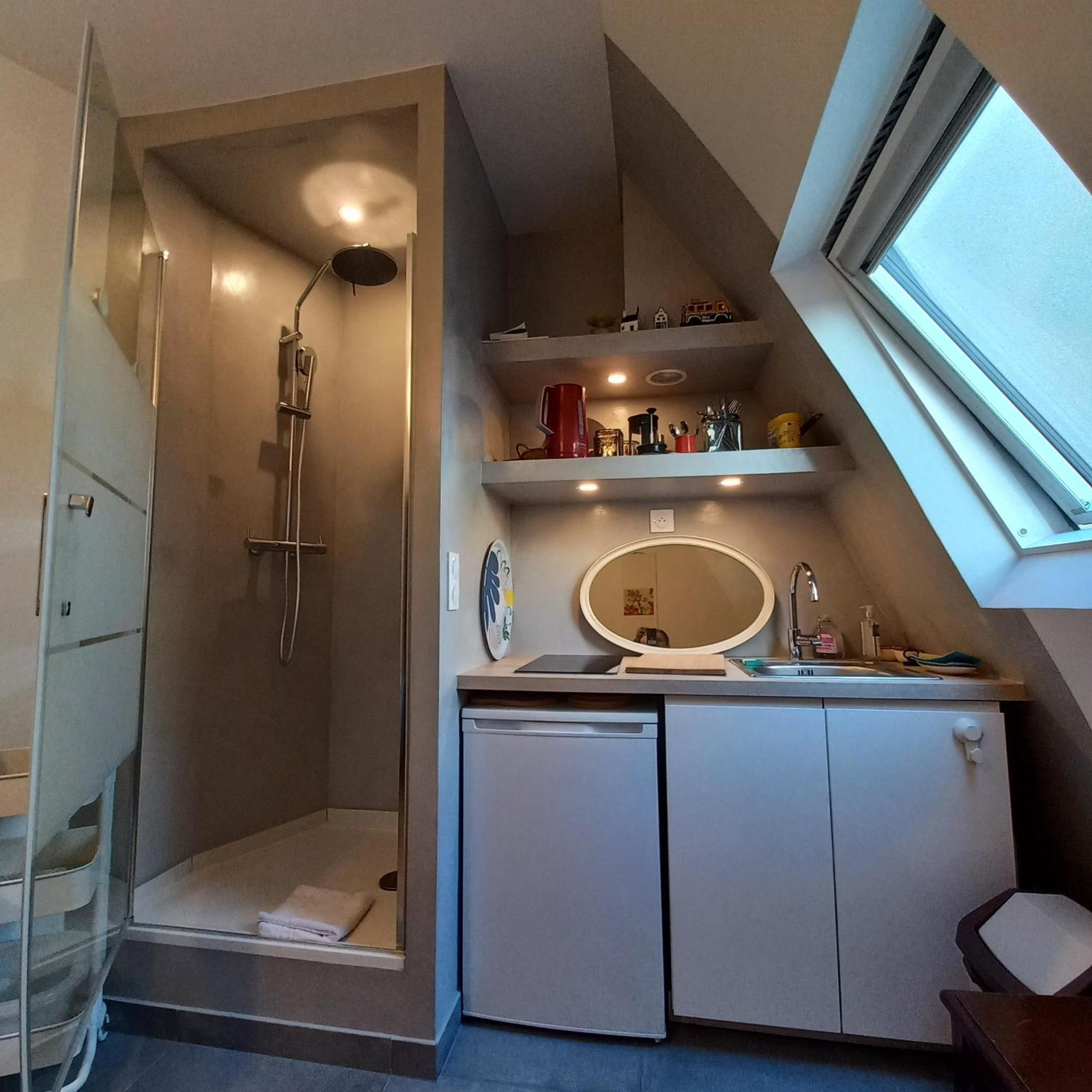 Charming - Famous Marais Neighborhood Apartment *
