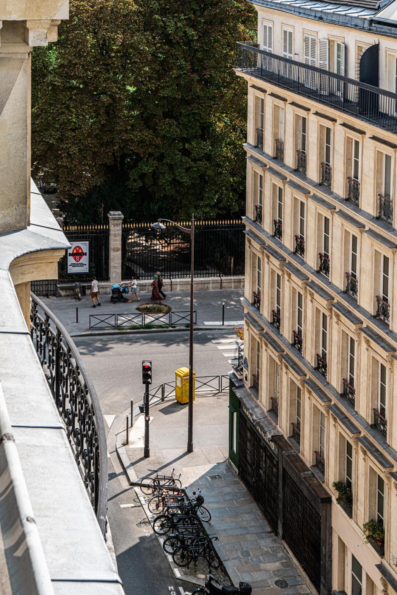 Perreyve - Jardin Du Luxembourg 3* Paris