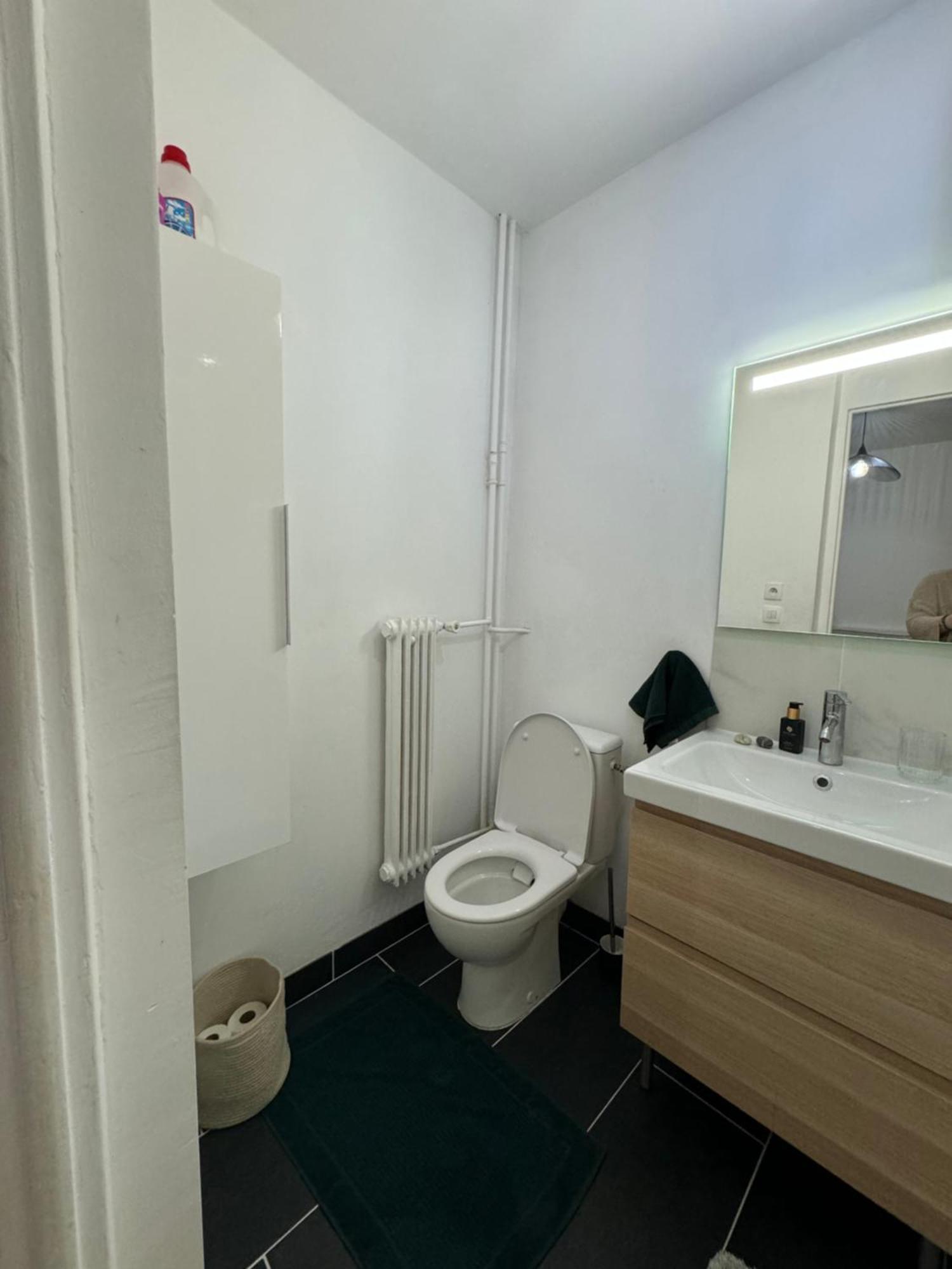 Appartement 13 *