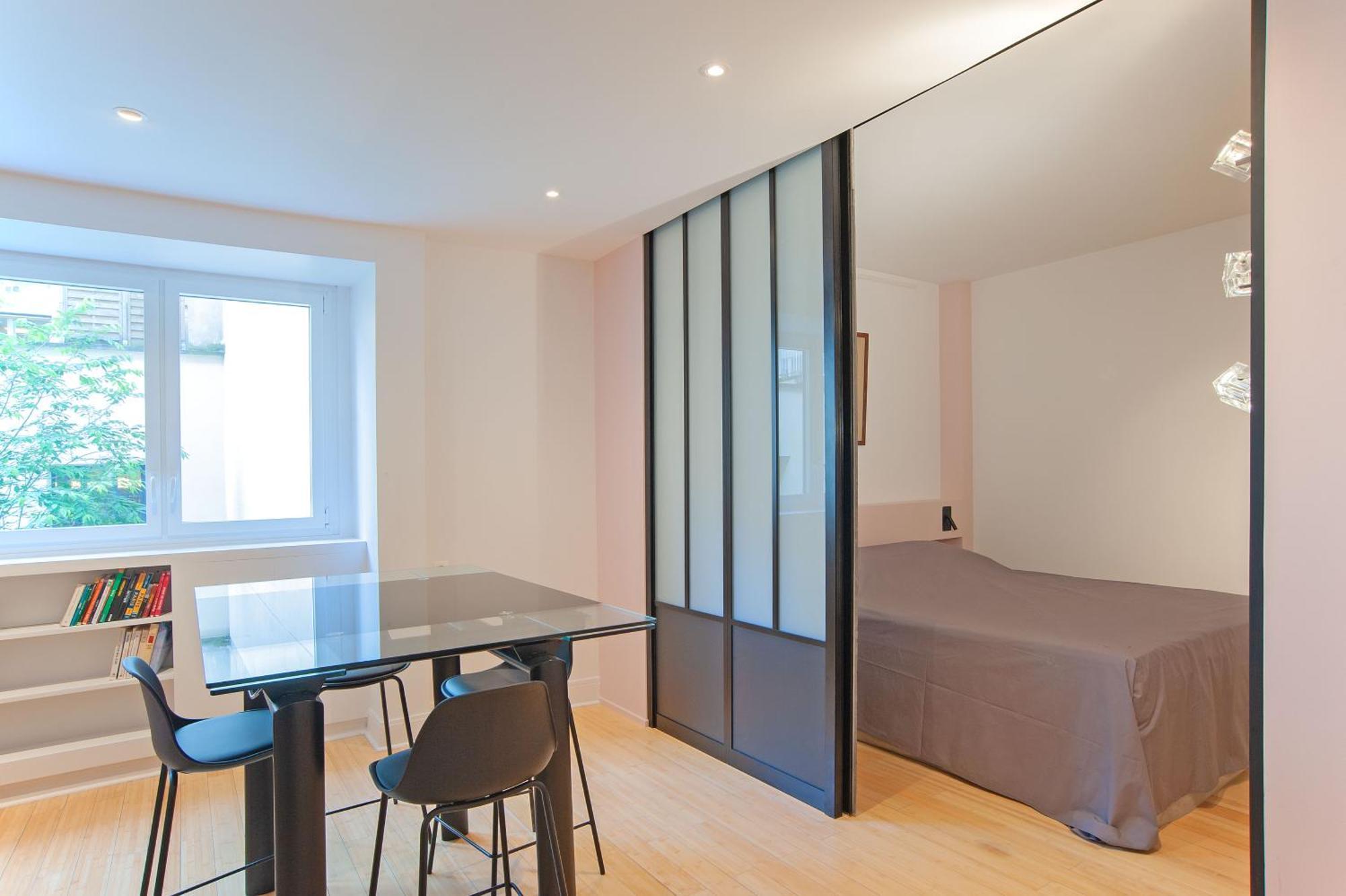 Large Pleasant Alcove In Center Appartement *