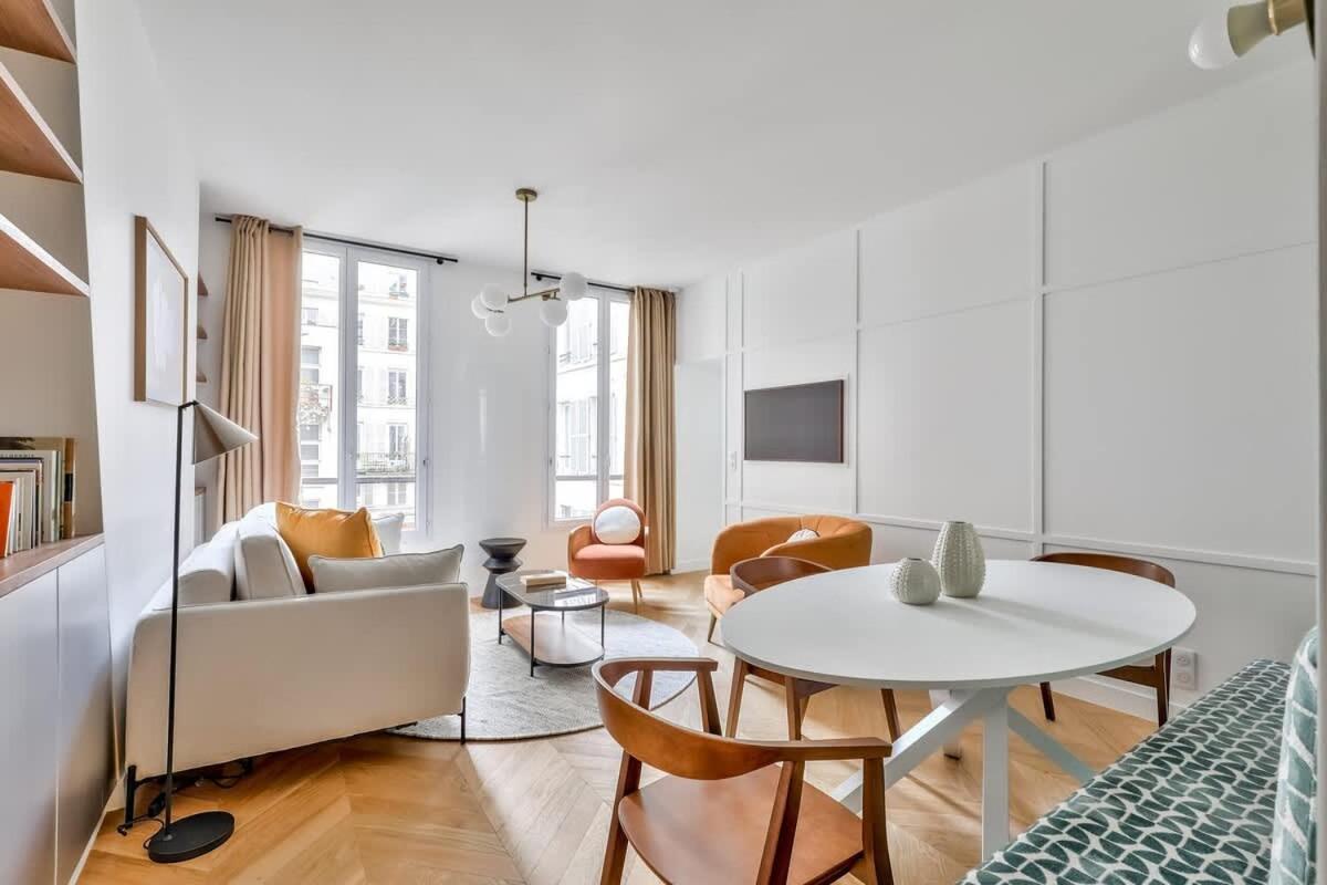 Apartment Luxe Et Architecture Au Centre De Pour 6 Pers Paris