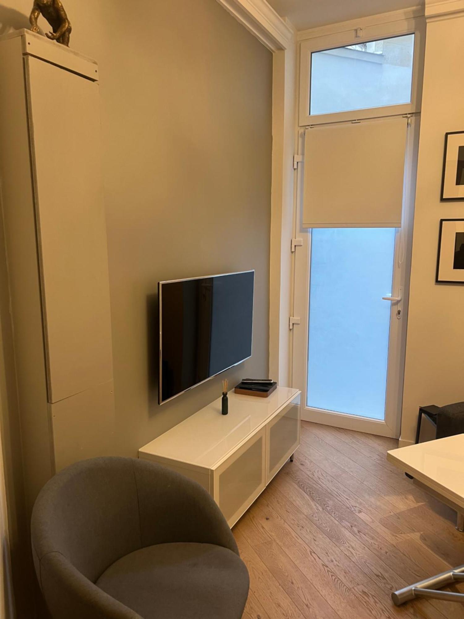 Magnifique Au Coeur Du 8e Paris