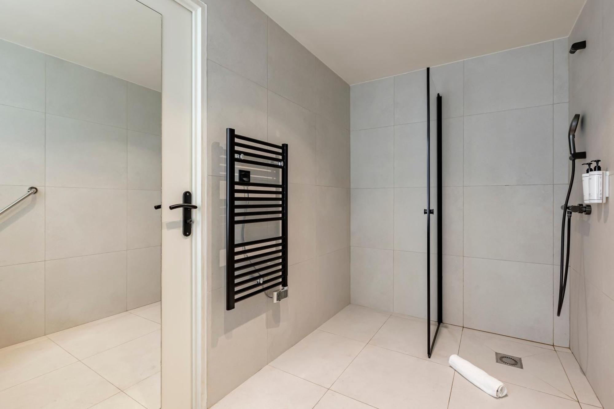 Hotel Le Monsieur By Sweett 4*