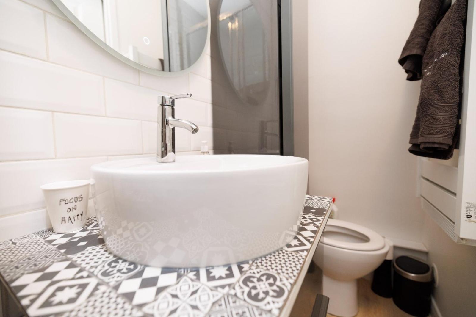 Apartment Pres De Montmartre *