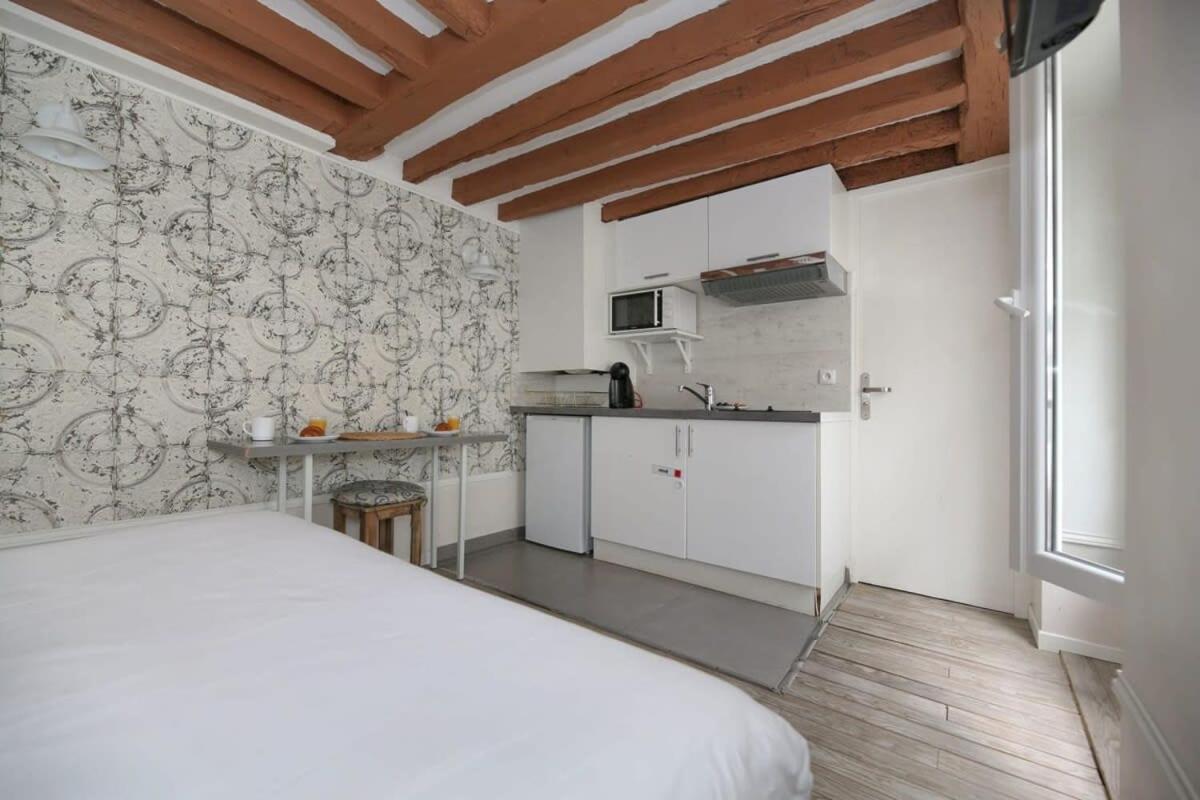 Appartement Parisien 20m2 En Face Du Musee Grevin - 2p - Flat-guest Paris