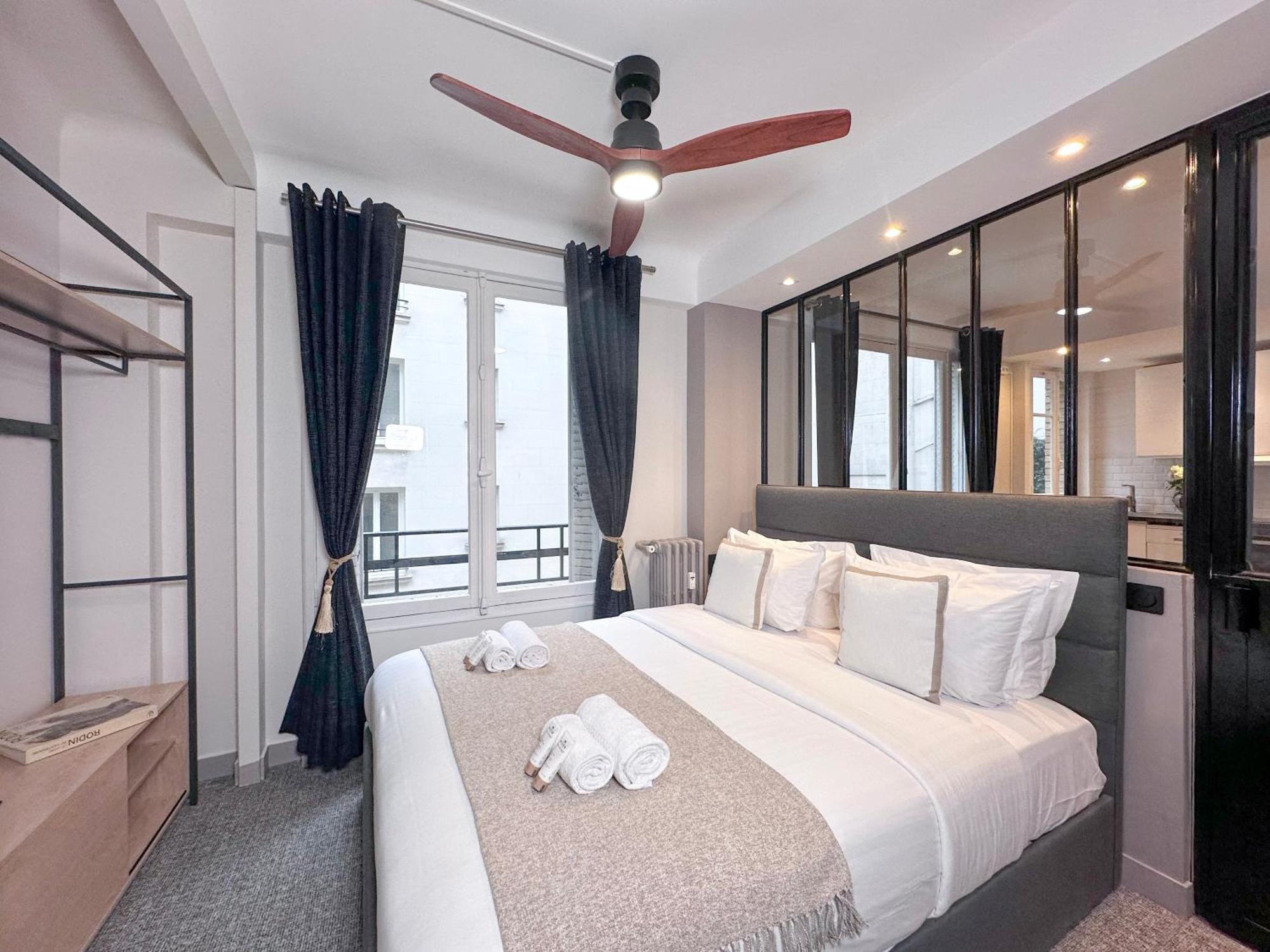 Beautiful Loft In Champs-elysees *