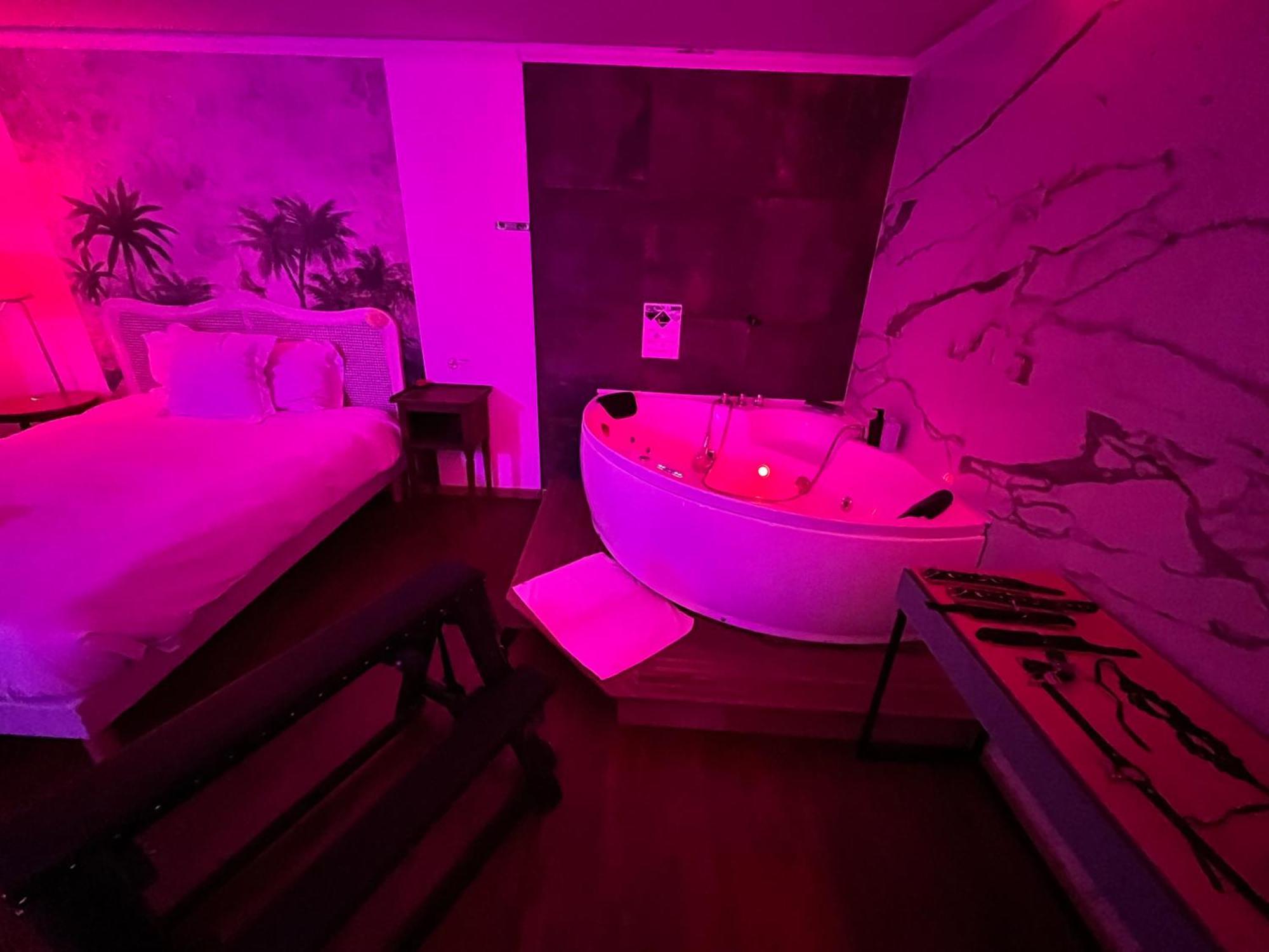 Jacuzzi Hotel Paris