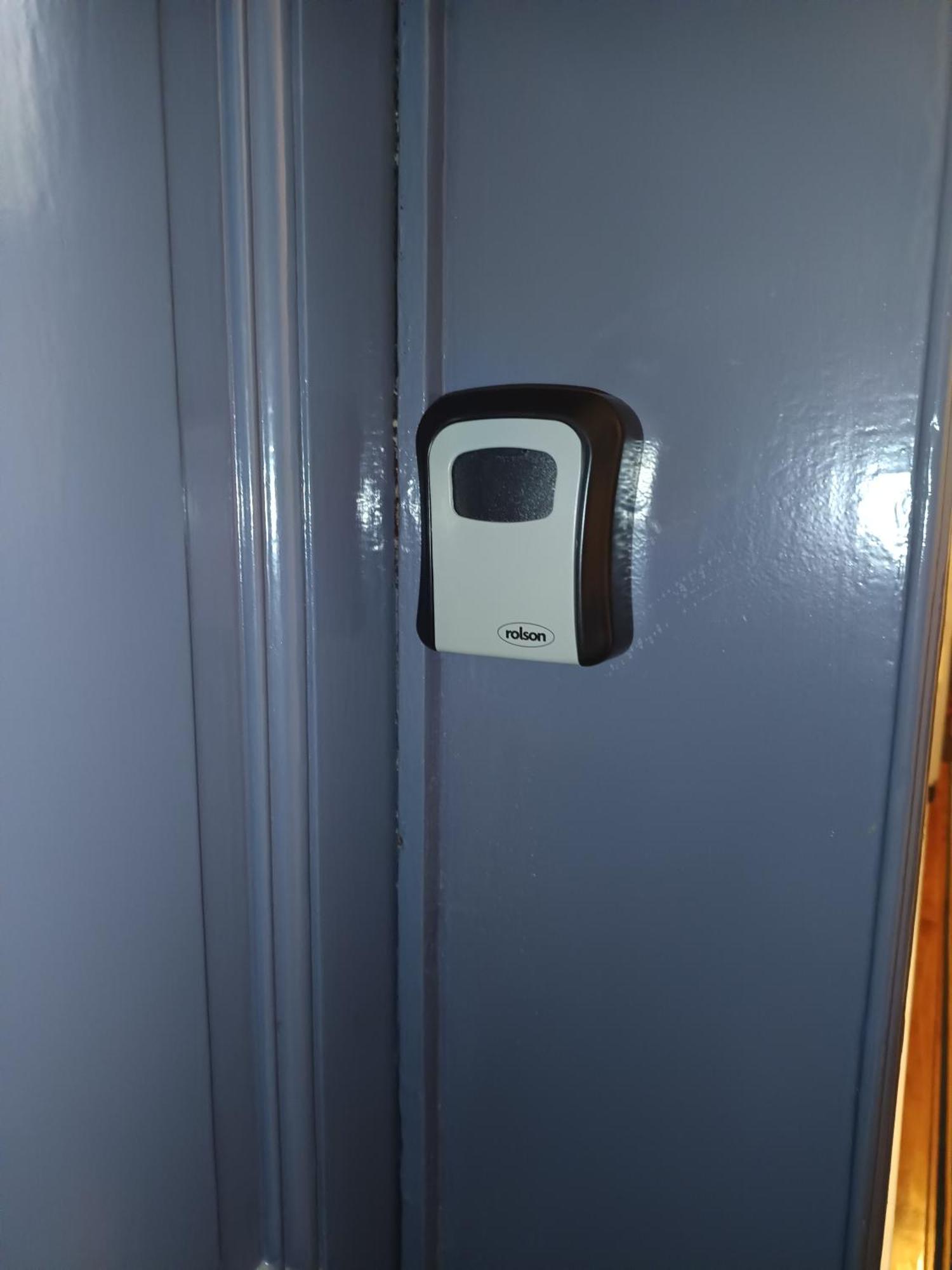 Appartement Charmant Studio Au 14eme *