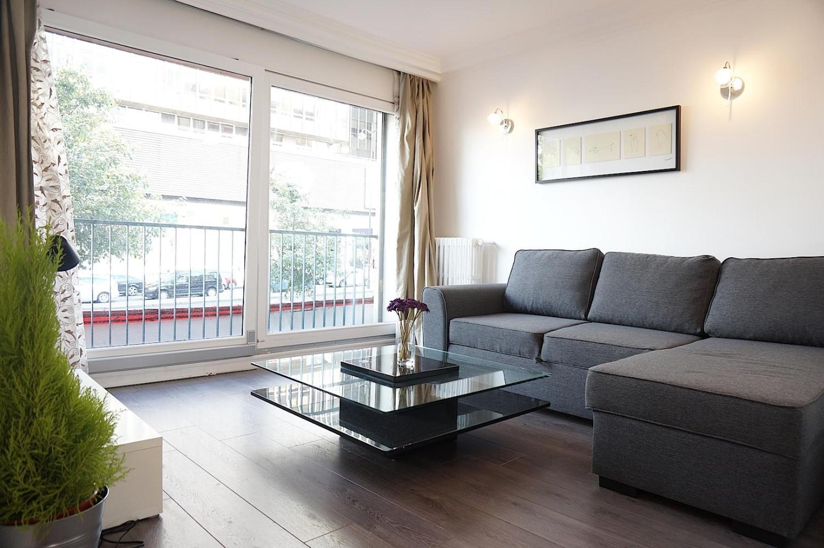 Montparnasse 1bdr * Paris