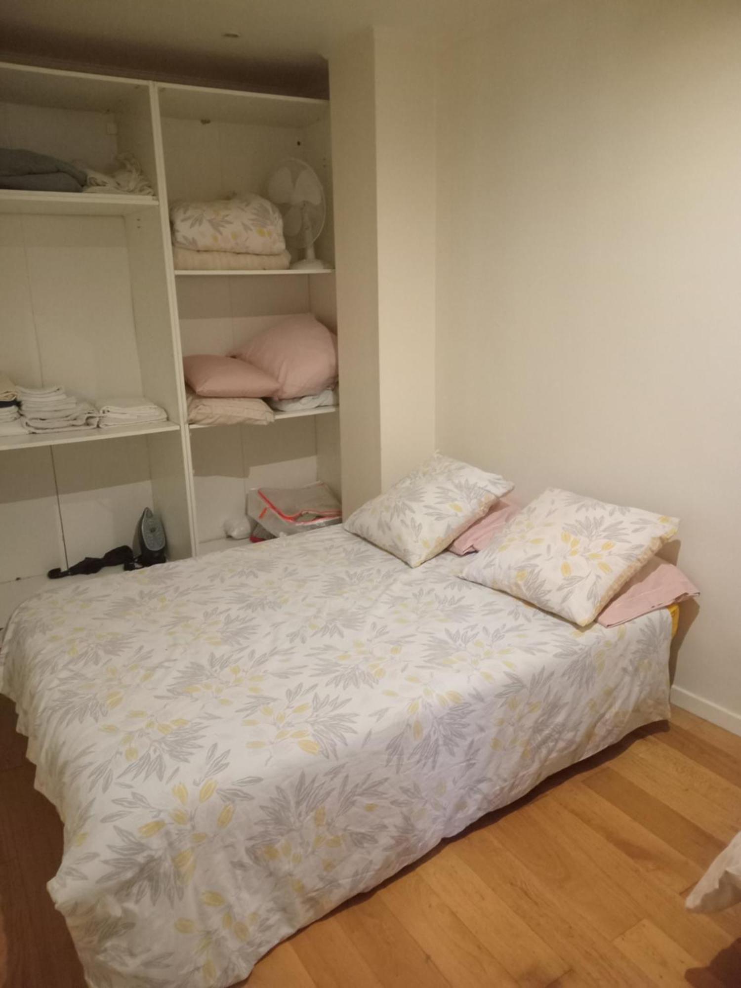 5 Personne Salon Proche Centre Apartment