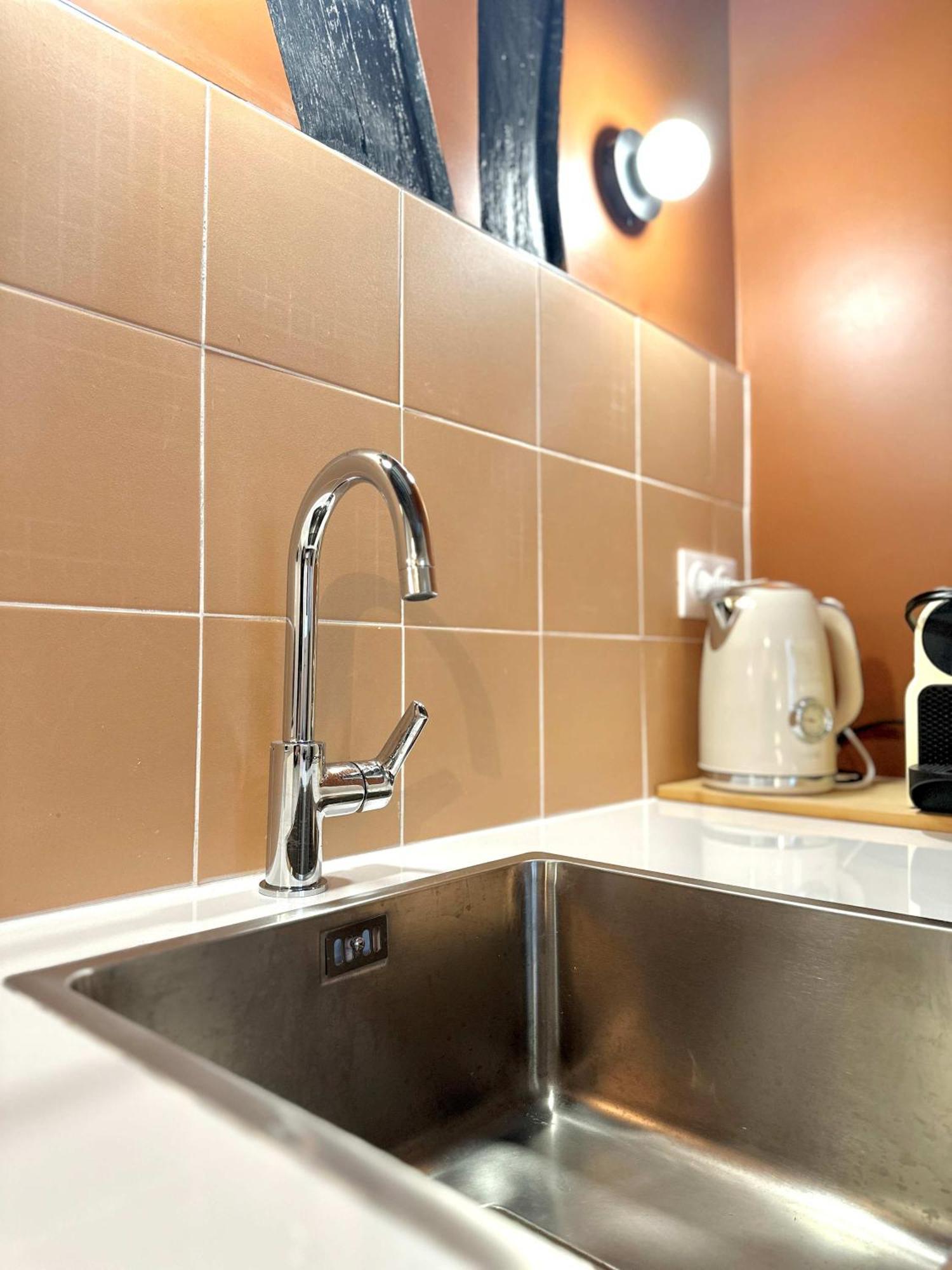 Apartment Cozy Near Pompidou Marais In Vertus