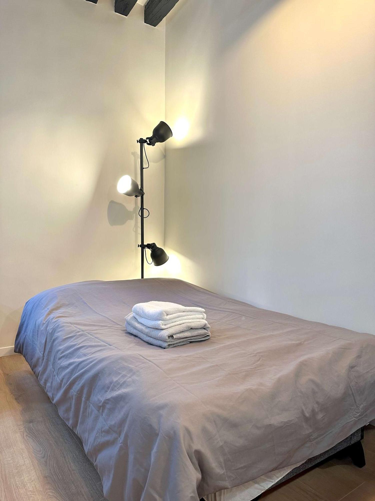 Cozy Near Pompidou Marais In Vertus Apartment Paris