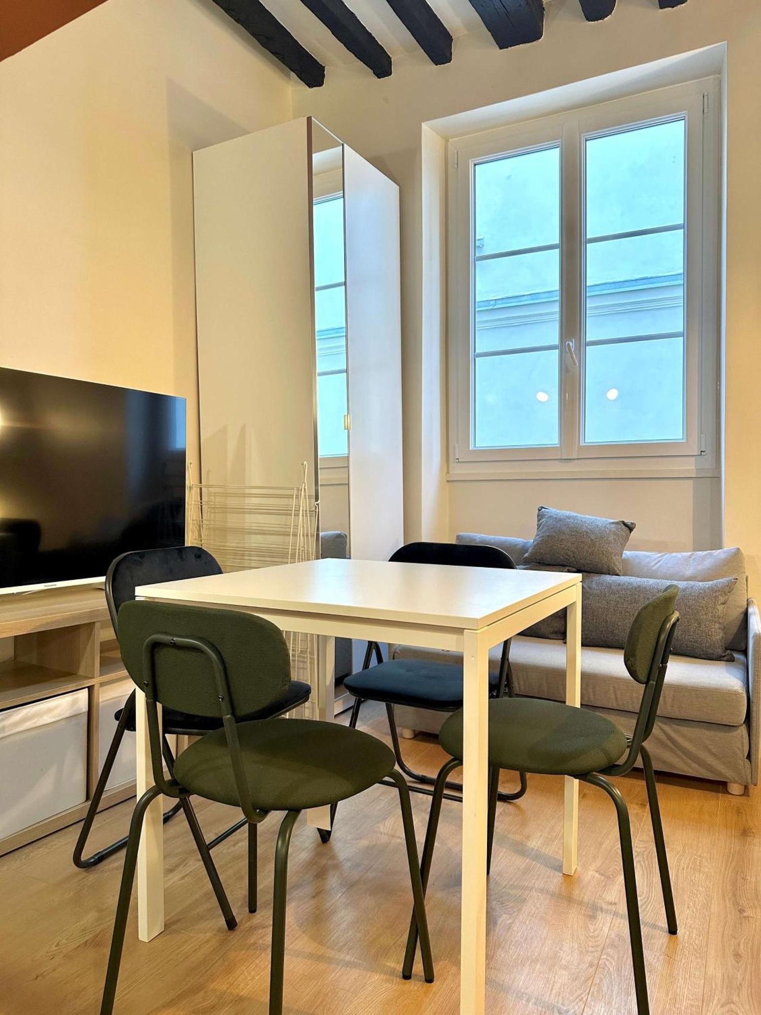 Cozy Near Pompidou Marais In Vertus Apartment *