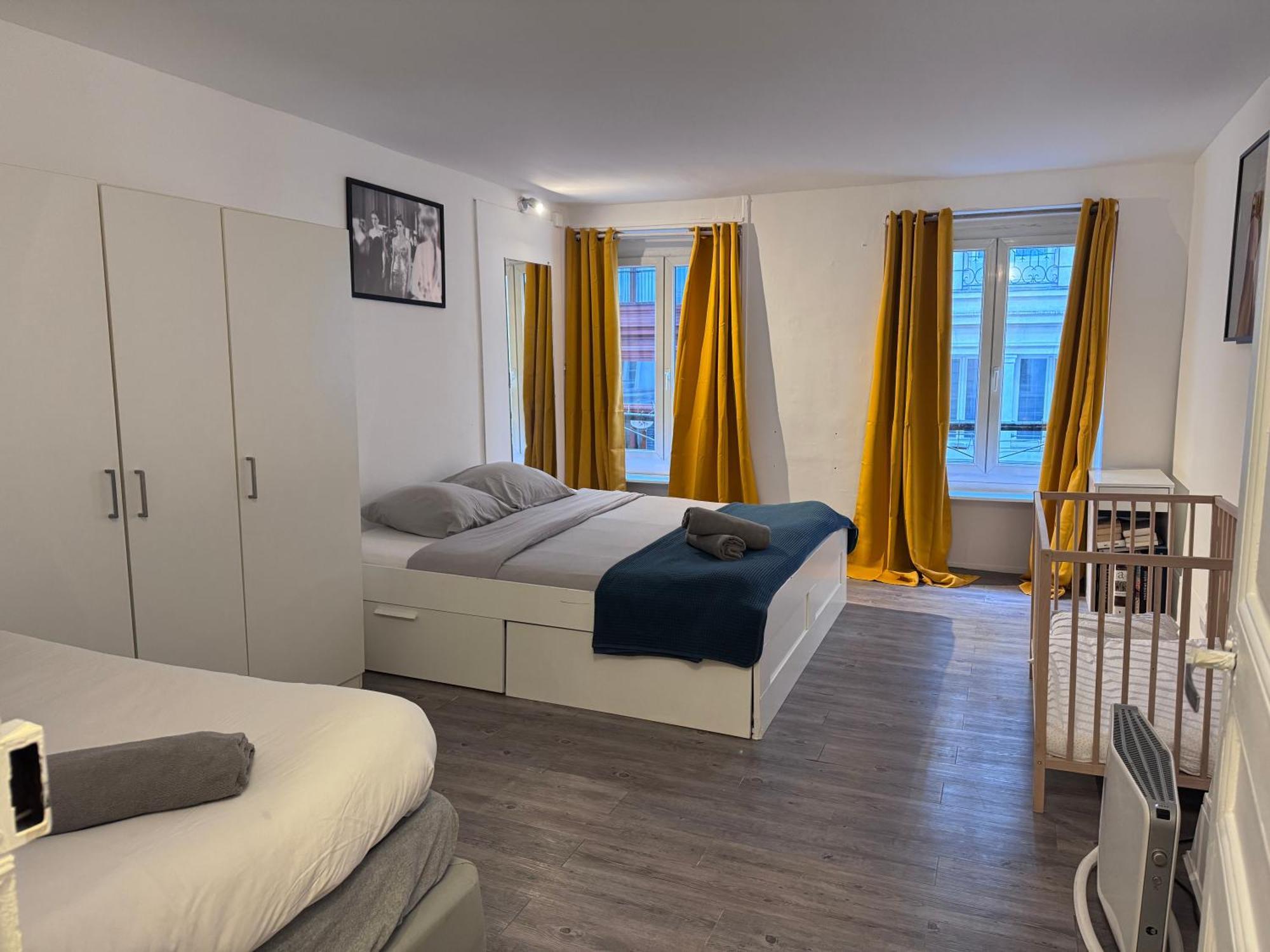 Apartment Flat For 7 Paris