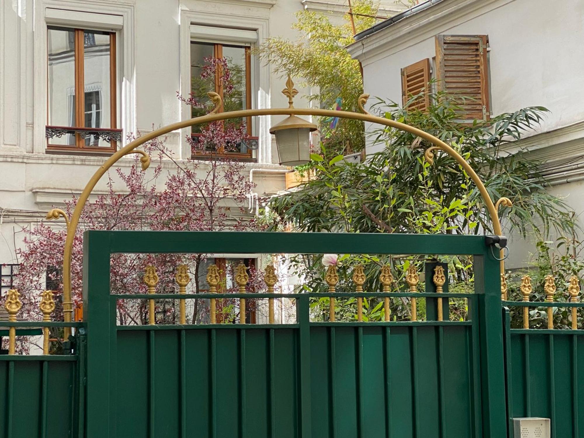 Camparis - - D'hotes *