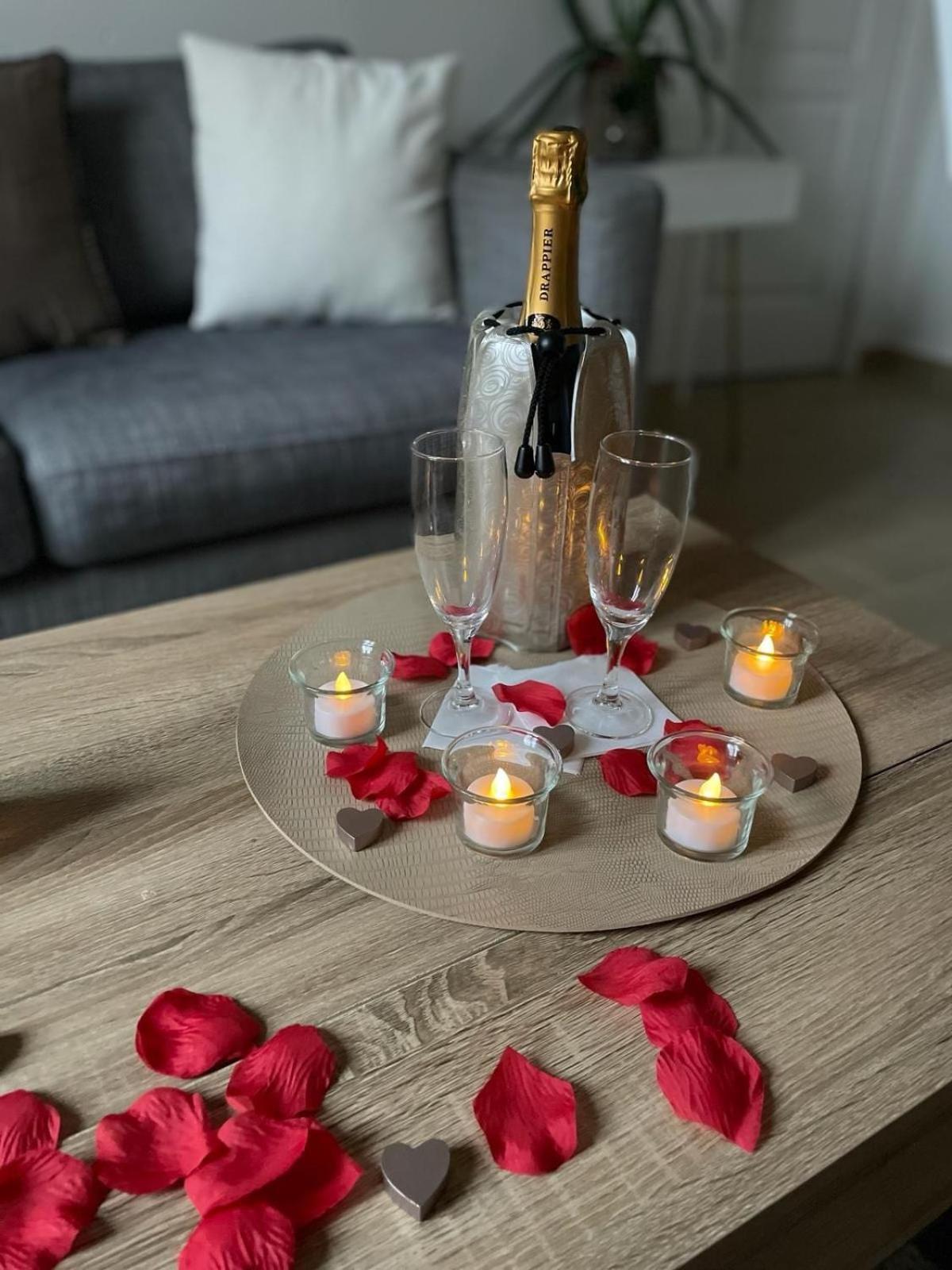 Cosy Close To & Disneyland