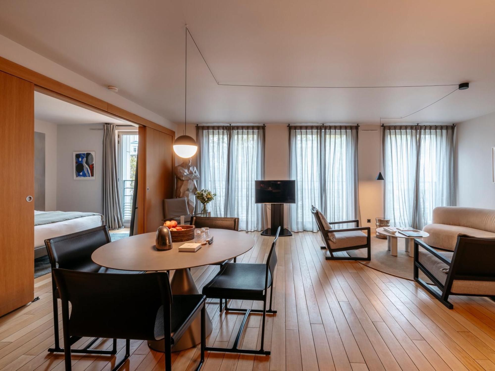 Appart hôtel De Pourtales 5*