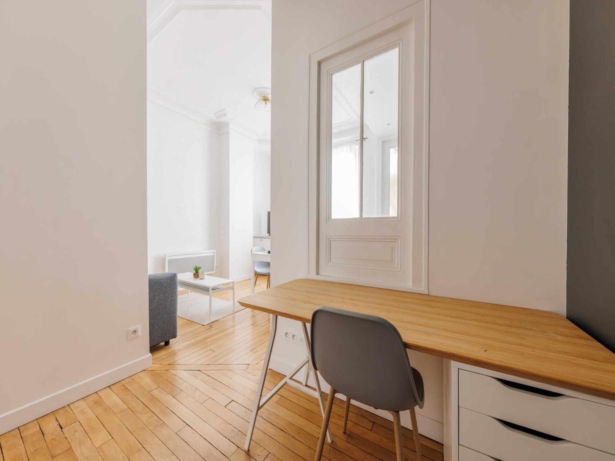 Appt 1 Bdr 2p Near Buttes Chaumont Apartment *