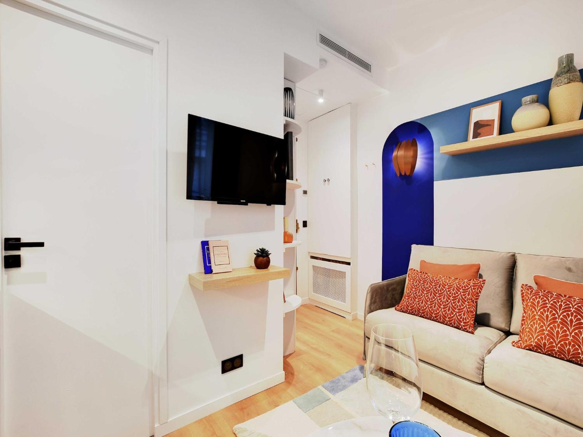 Apartment Cozy Parisian 2p In The Prestigious 8th