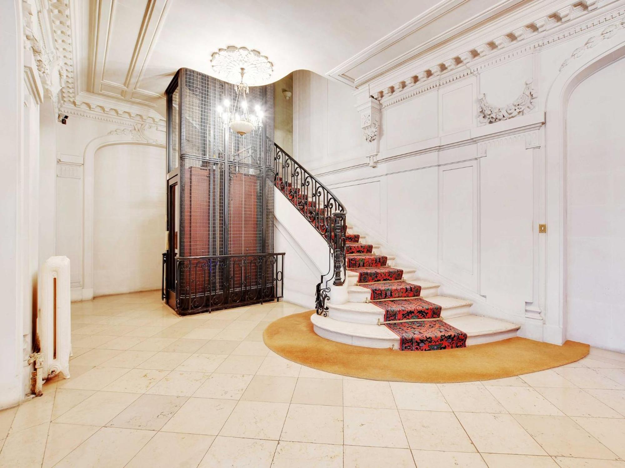 Apartment Cozy Parisian 2p In The Prestigious 8th