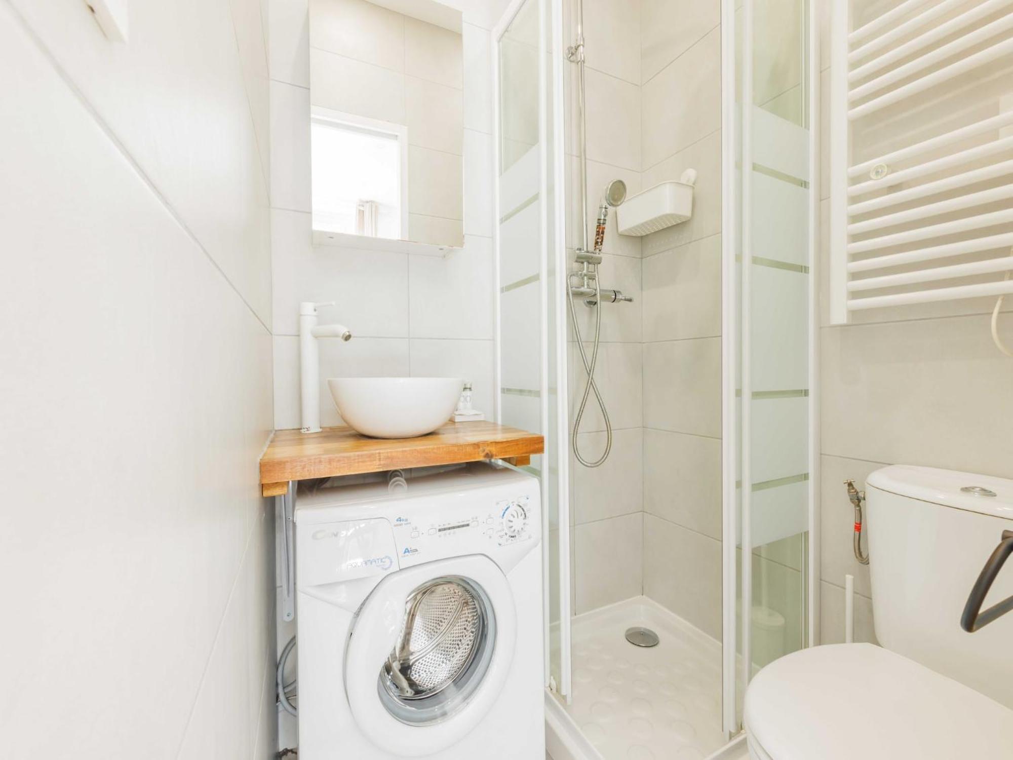 Apartment Charming Near Parc Monceau - Mobility Lease Paris