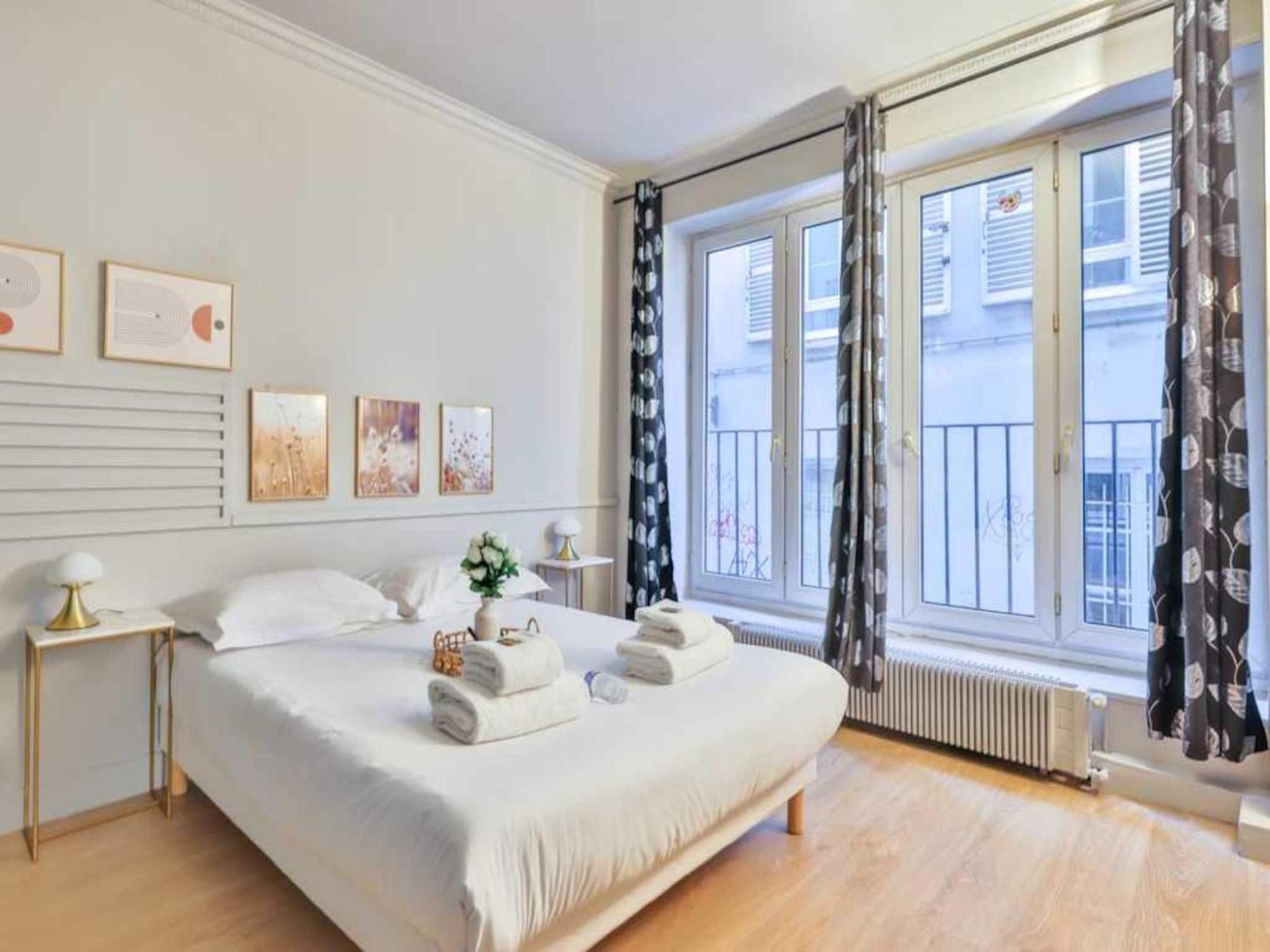 Apartment Modern Flat - Passage Des Petites Ecuries - Mobility Lease
