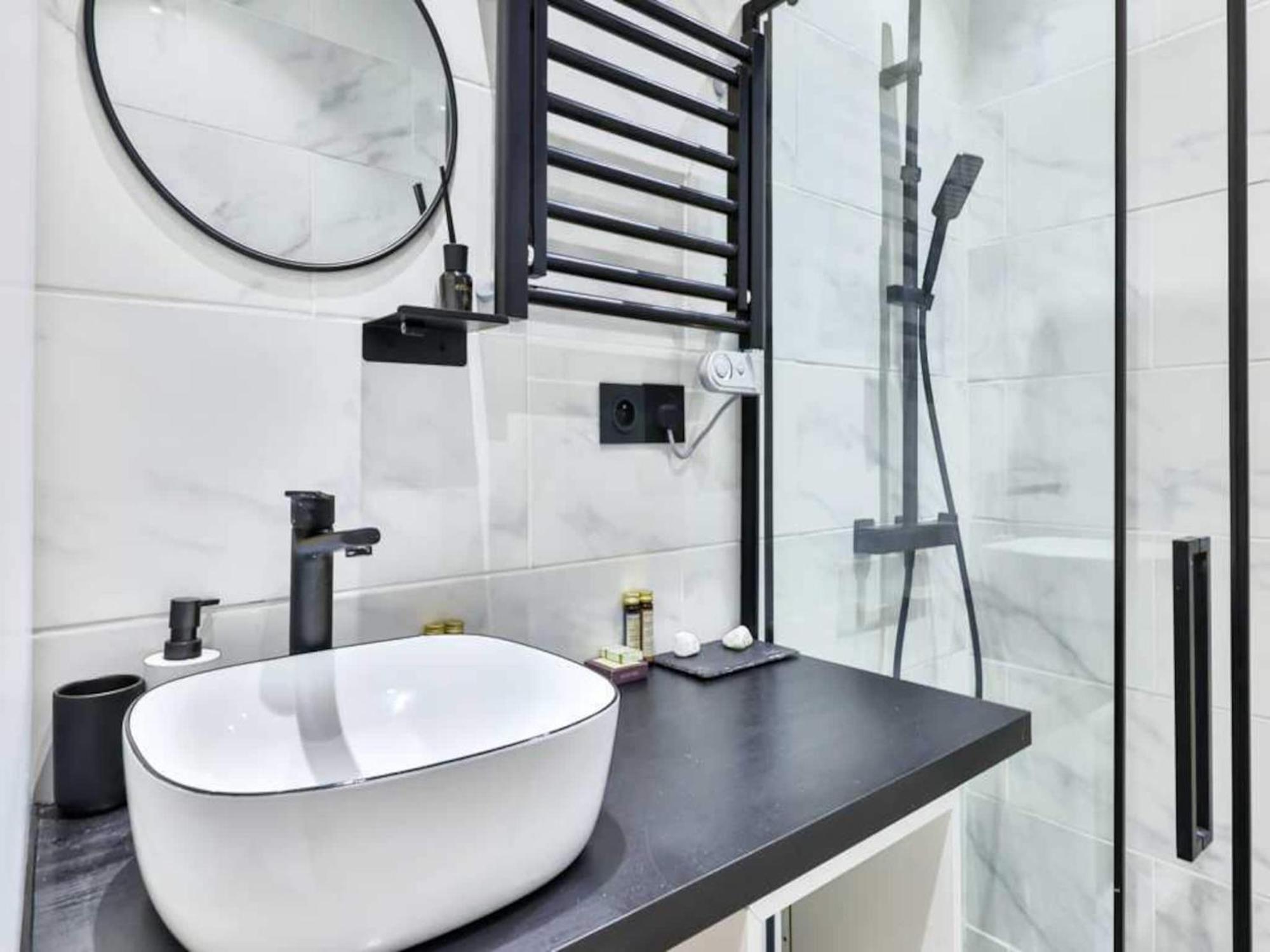 Modern Flat - Passage Des Petites Ecuries - Mobility Lease Apartment *