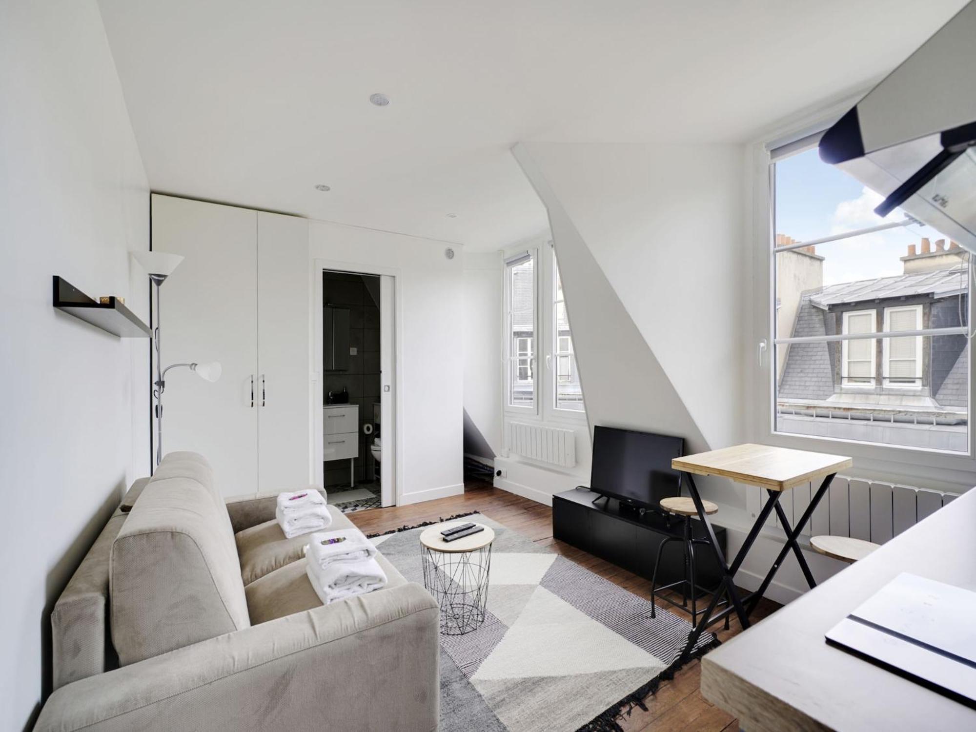 Cosy & Bright - 2p - Ternes Holiday home