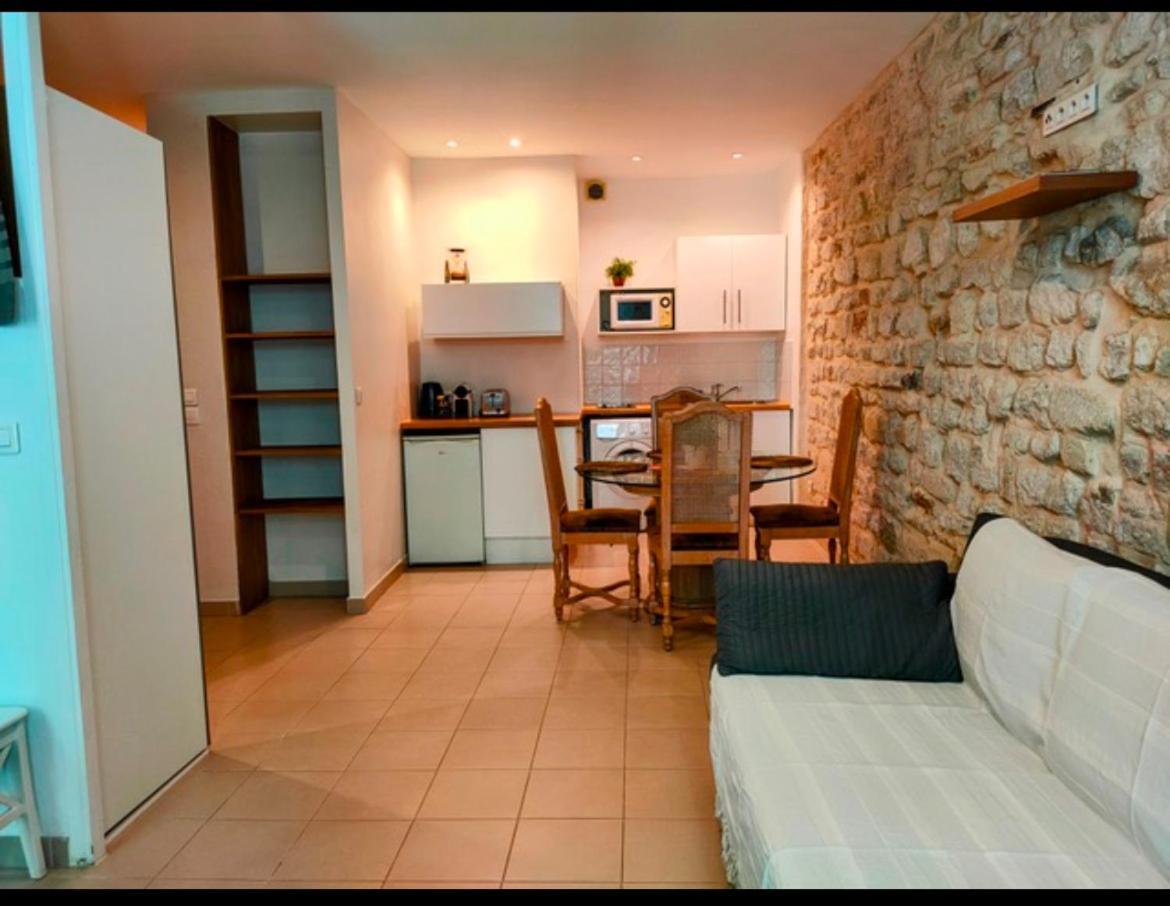 Lumineux Centre - Chatelet Apartment Paris