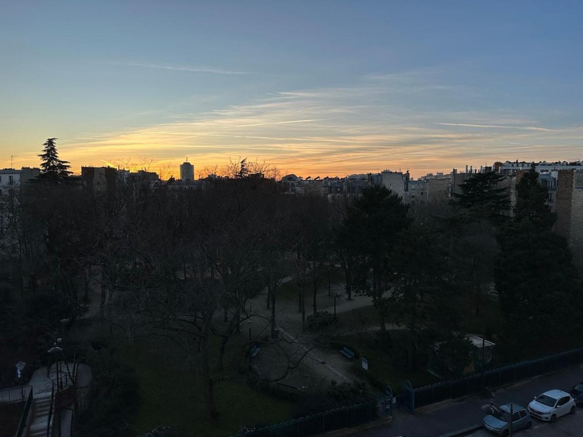 Appartement Mobility Lease- Sunny With Large Balcony, Park View At 15 Paris
