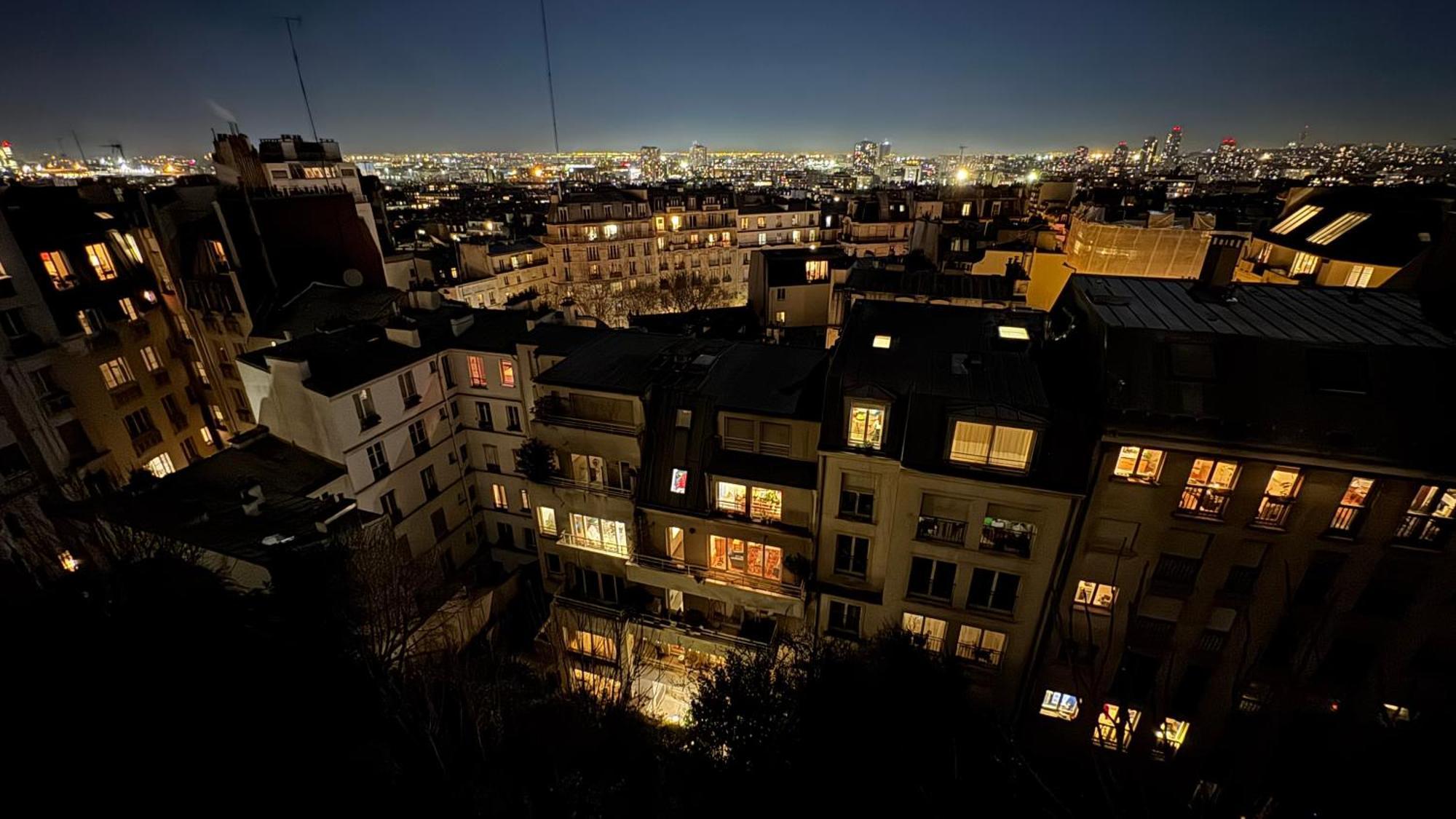 Amazing View In Montmartre, 2 Min From Sacre-coeur Apartment Paris