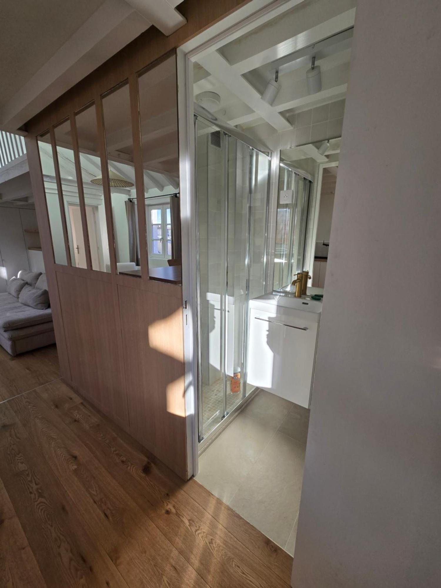 Apartment Duplex Plein Sud Refait A Neuf - 2eme - Vue Exceptionnelle Toits *