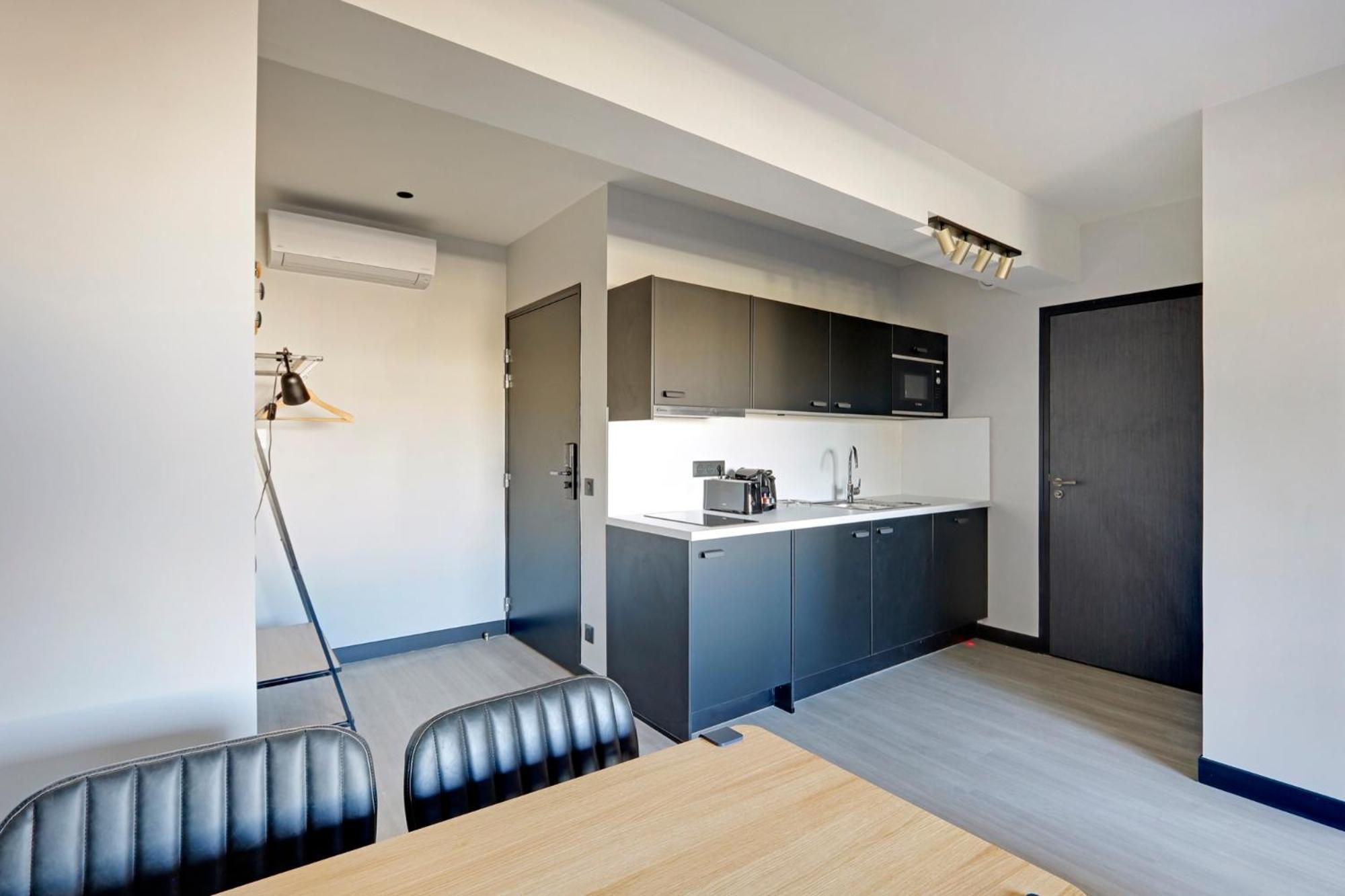 Apartment North Paris