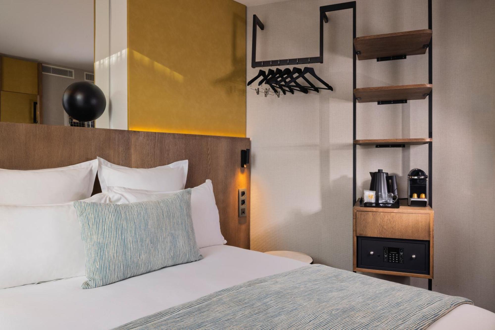 Hotel Raspail Montparnasse 4*