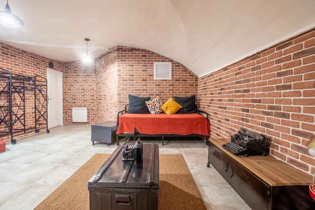 Apartment 2 Etages - Metro 9 Grands Boulevards - Folies Bergeres Paris