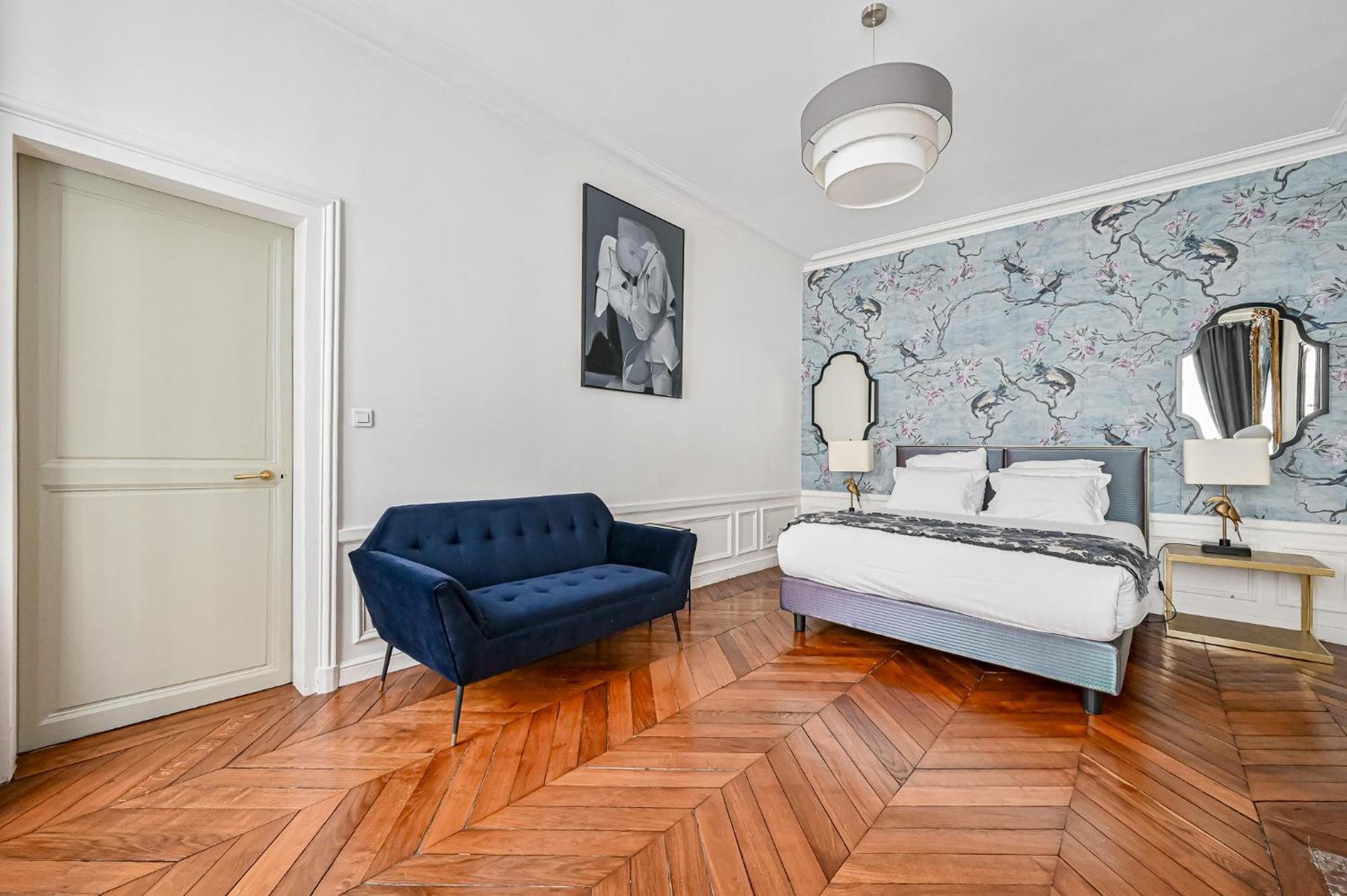 Appartement De Luxe - Assemblee Nationale *