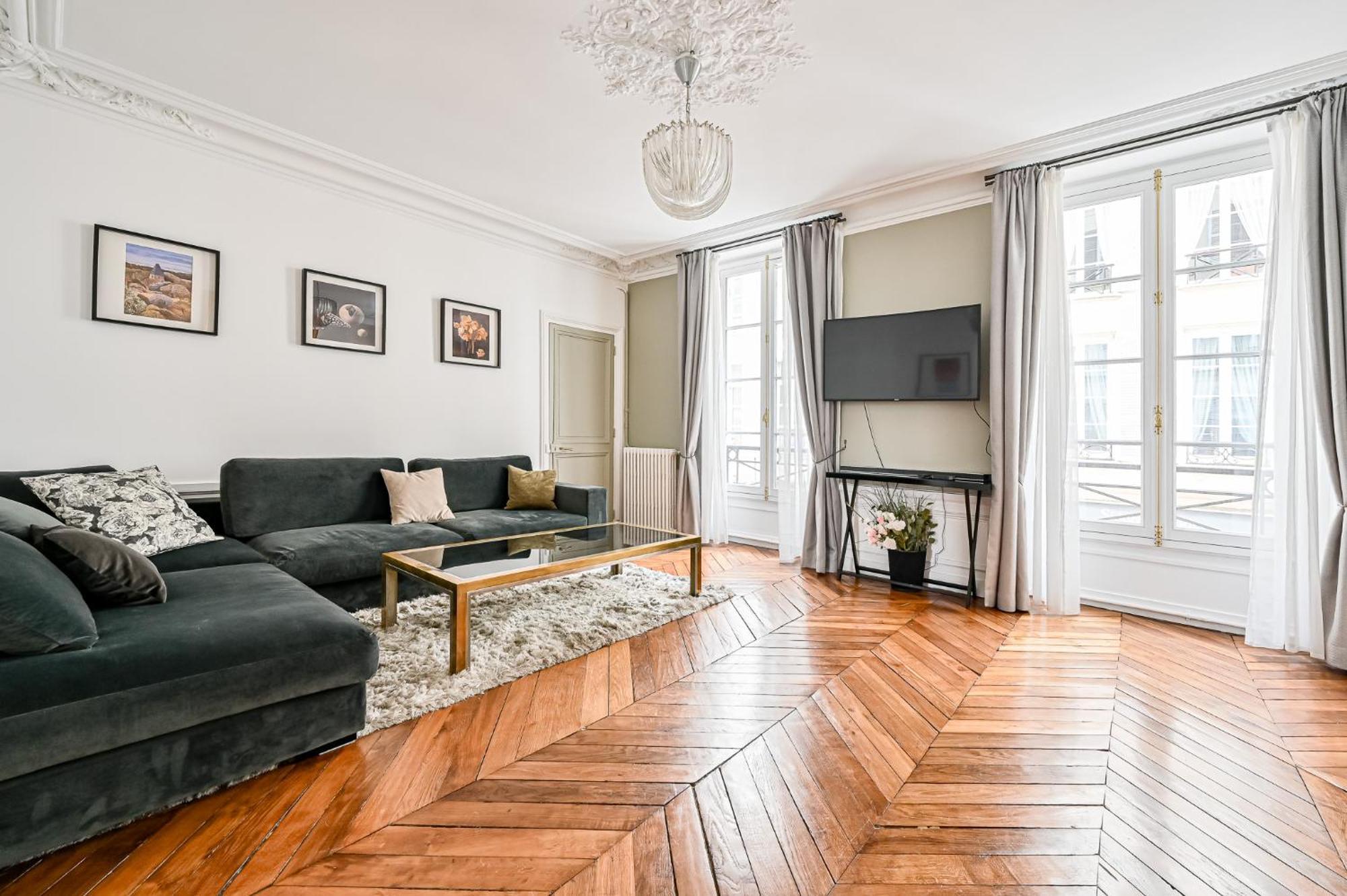 Appartement De Luxe - Assemblee Nationale *