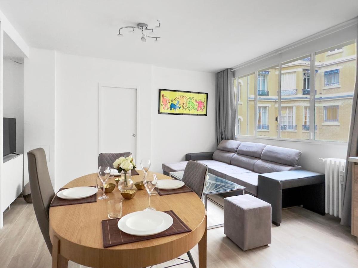 Appartement Charming 4p- Eiffel Tower Face *
