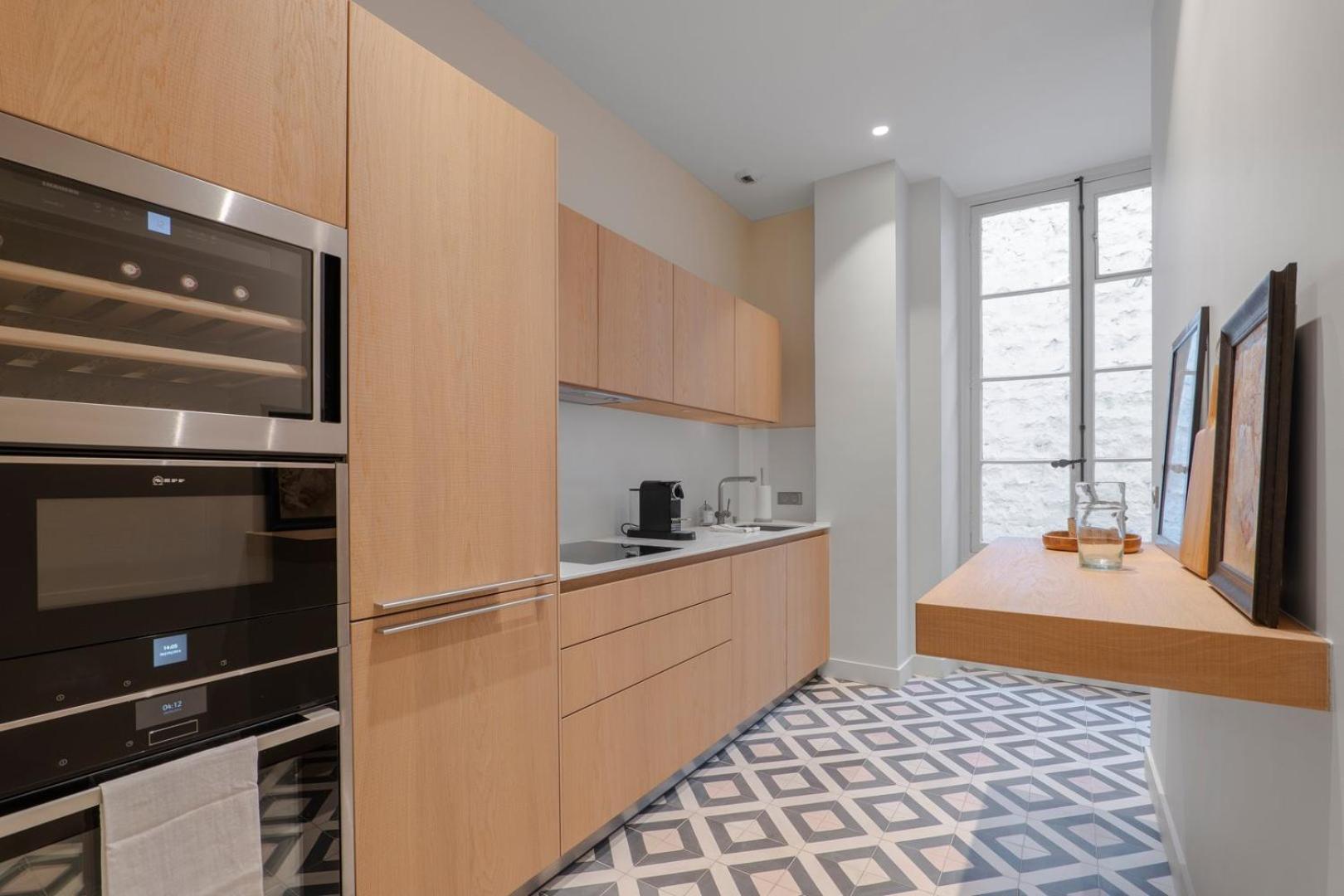 Apartment Chic 7th Elegance *