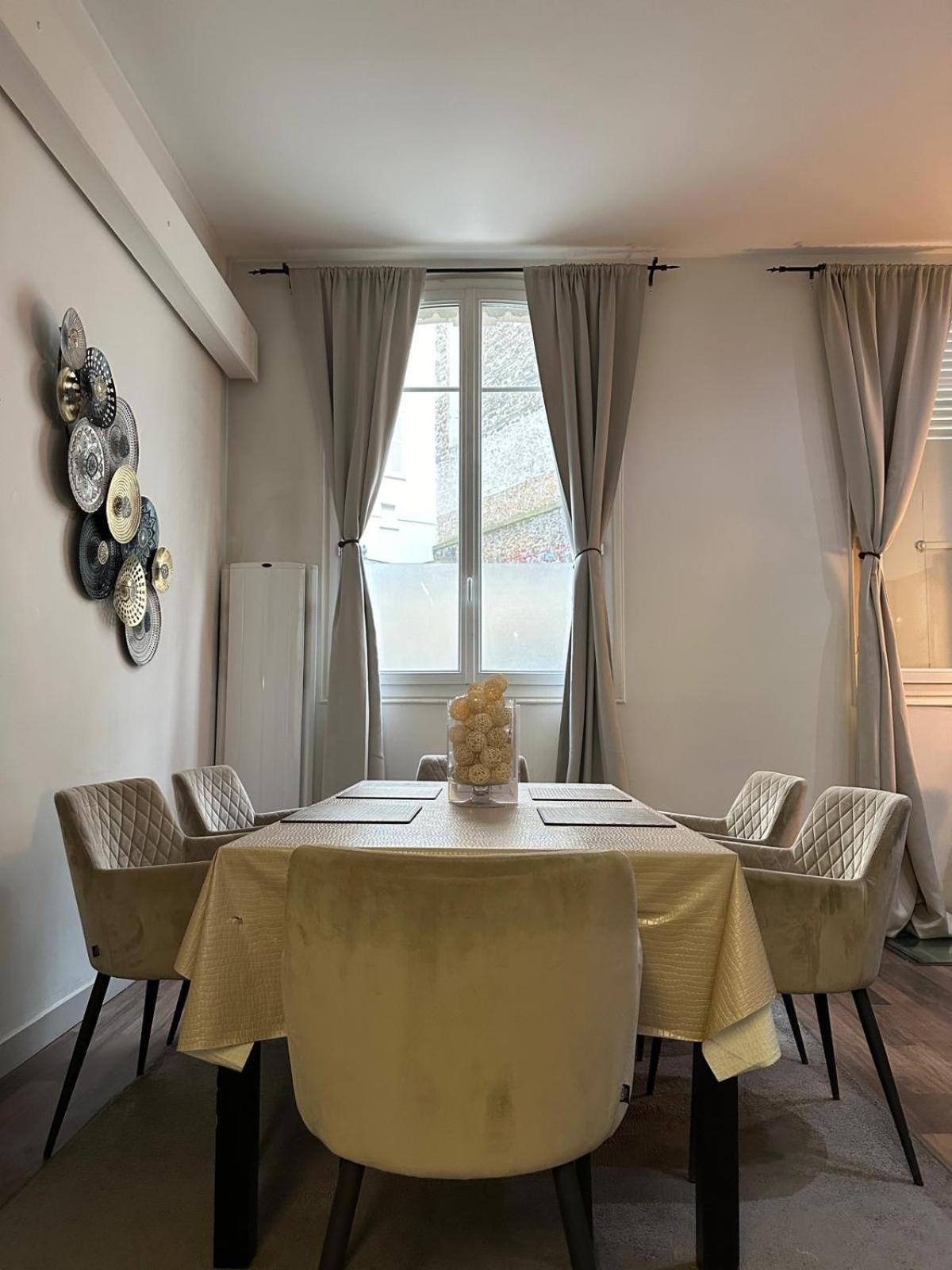 Apartment Les Champs Elysees-125m2 Modern And Spacious Paris