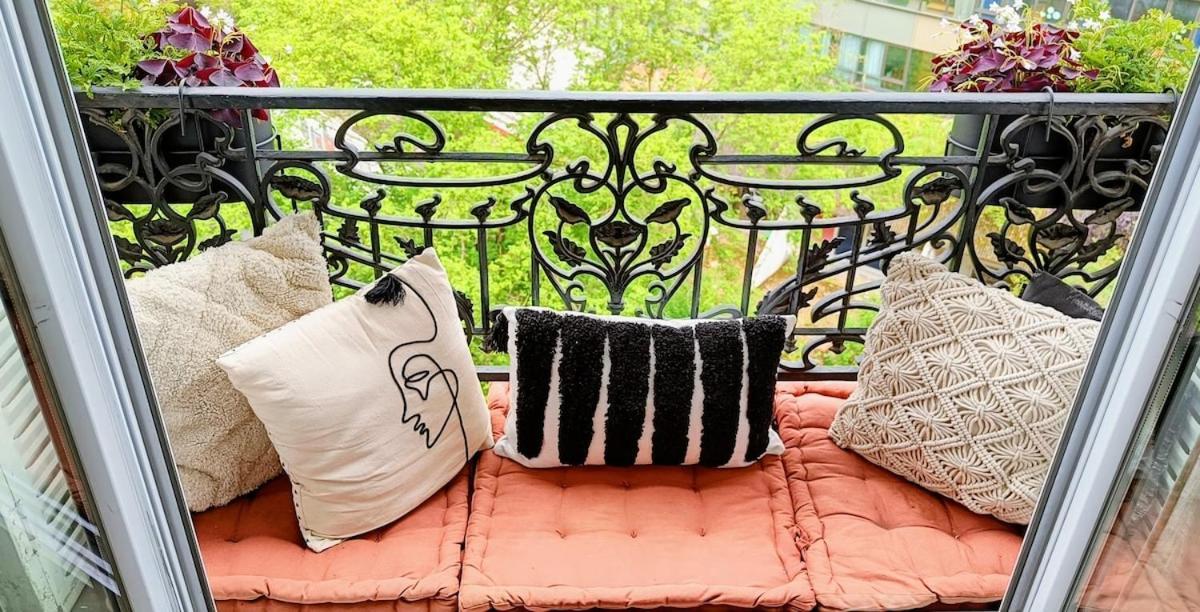 Sunny & Stylish 2-bedroom In Viet-namese District * Paris