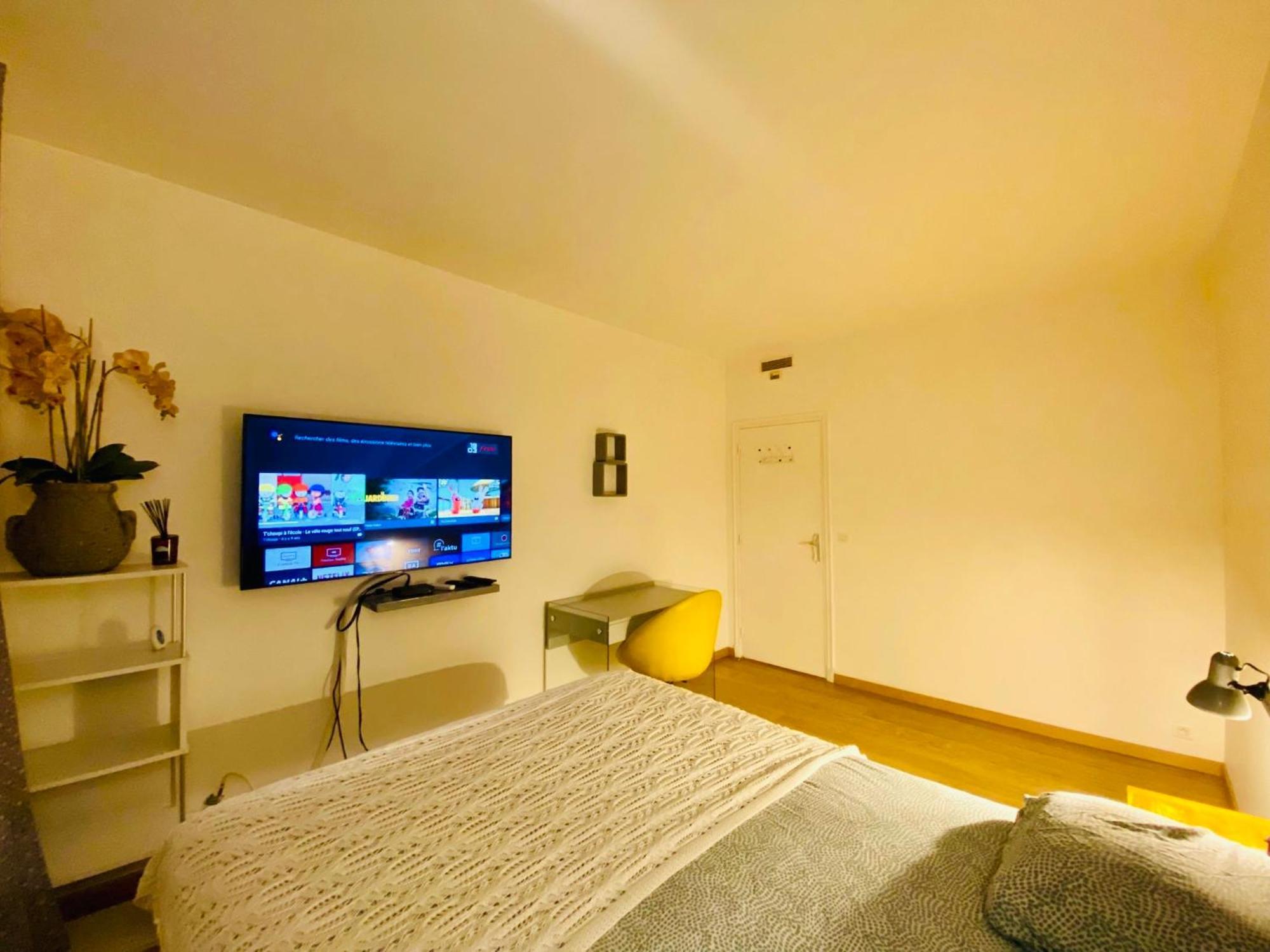 Superbe Tour Eiffel Mirabeau Apartment